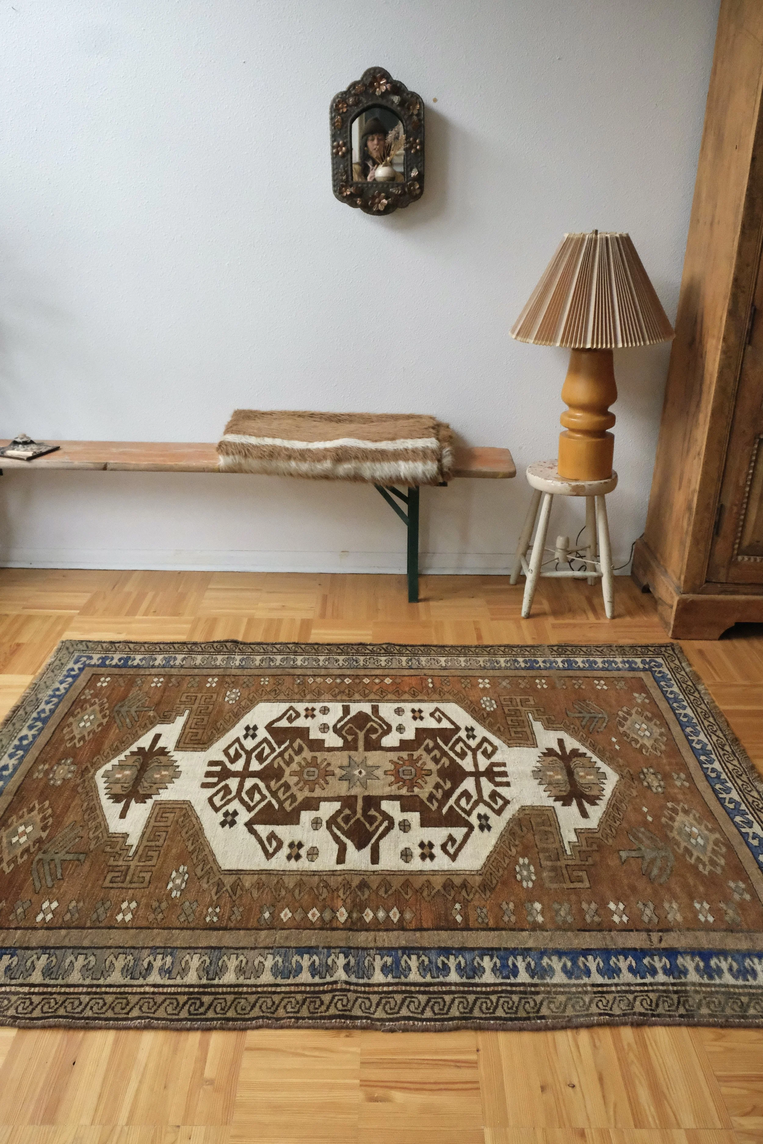 vintage and antique homewares and decor