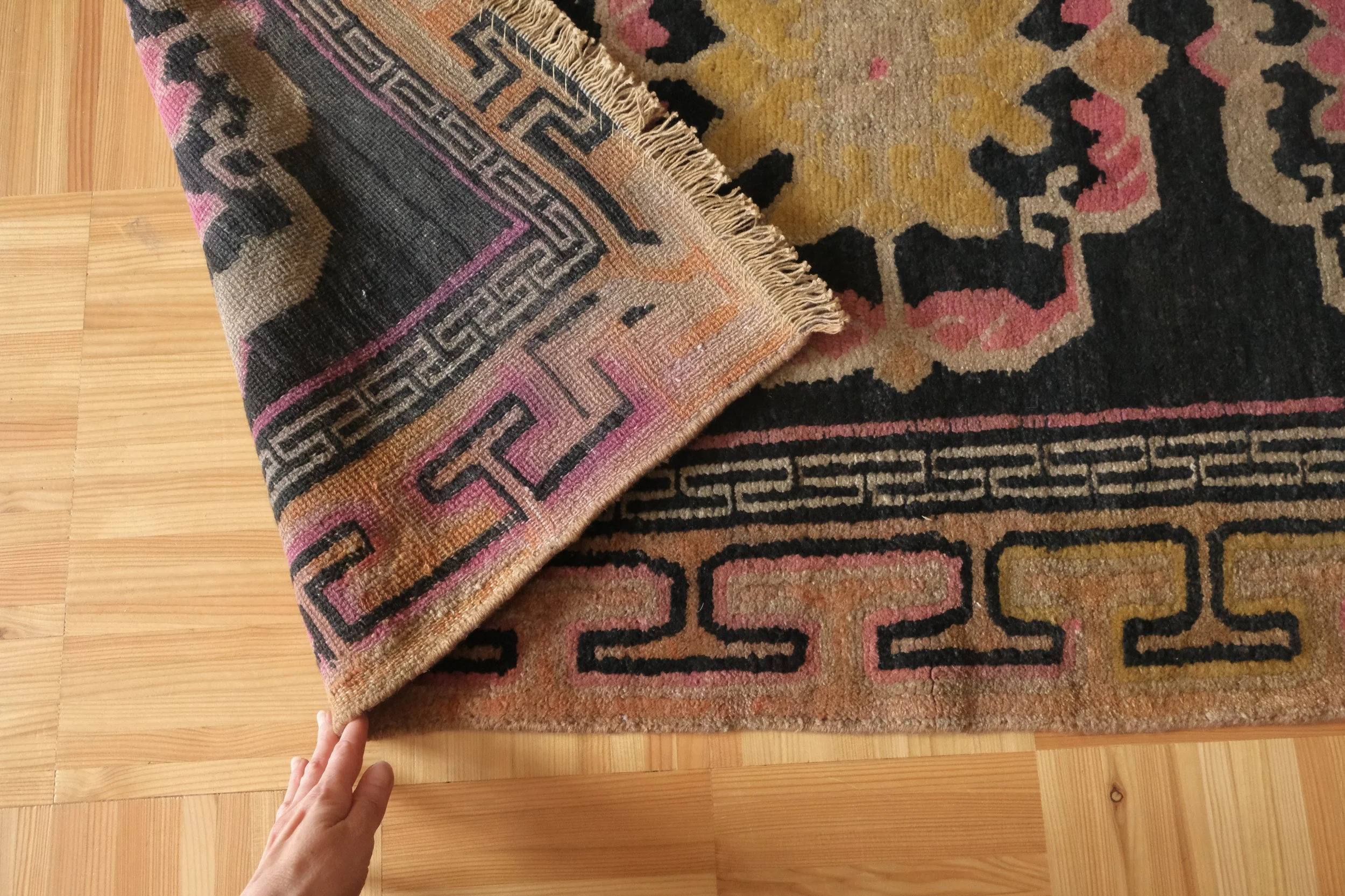 hand knotted wool rugs