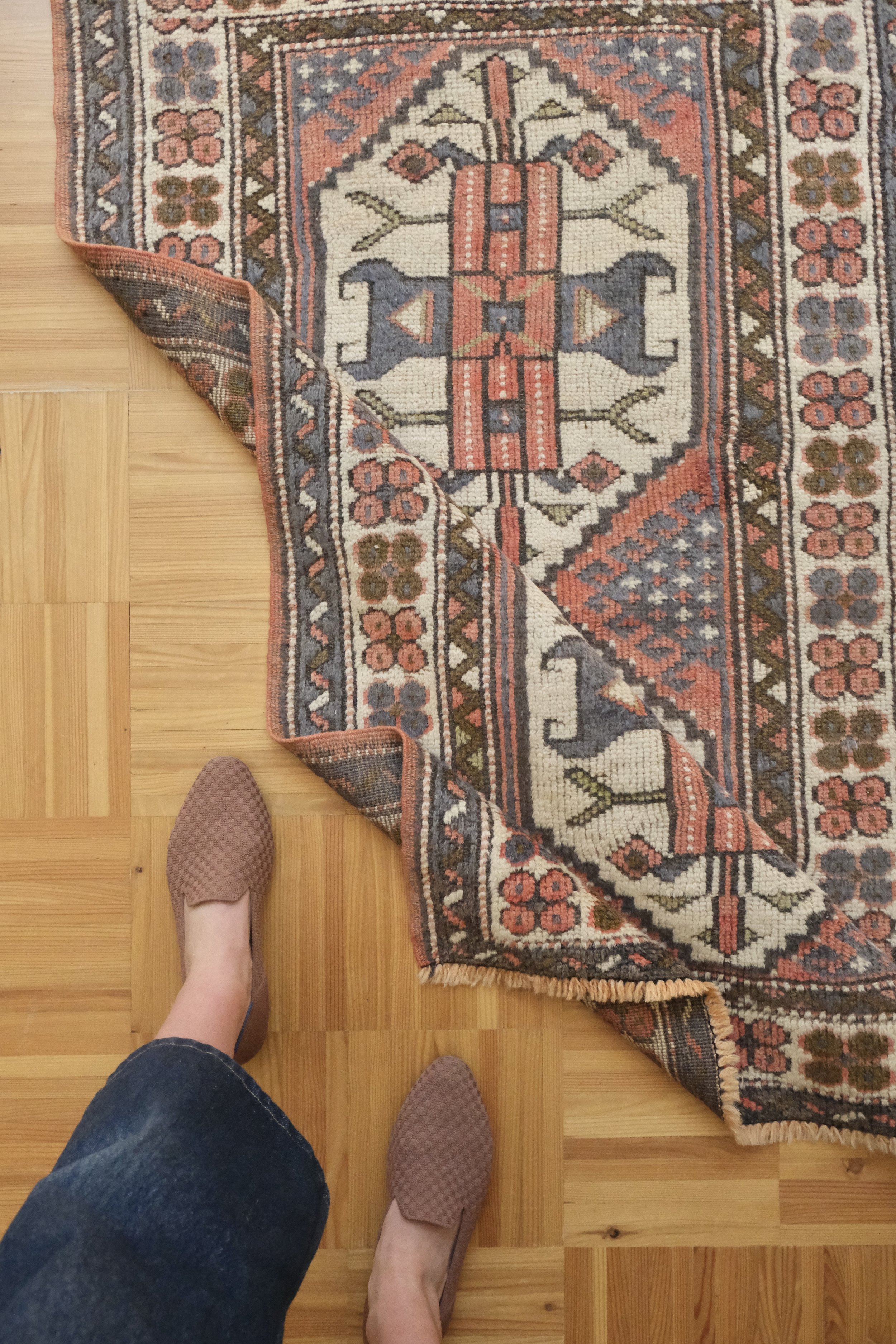 are vintage rugs washable?