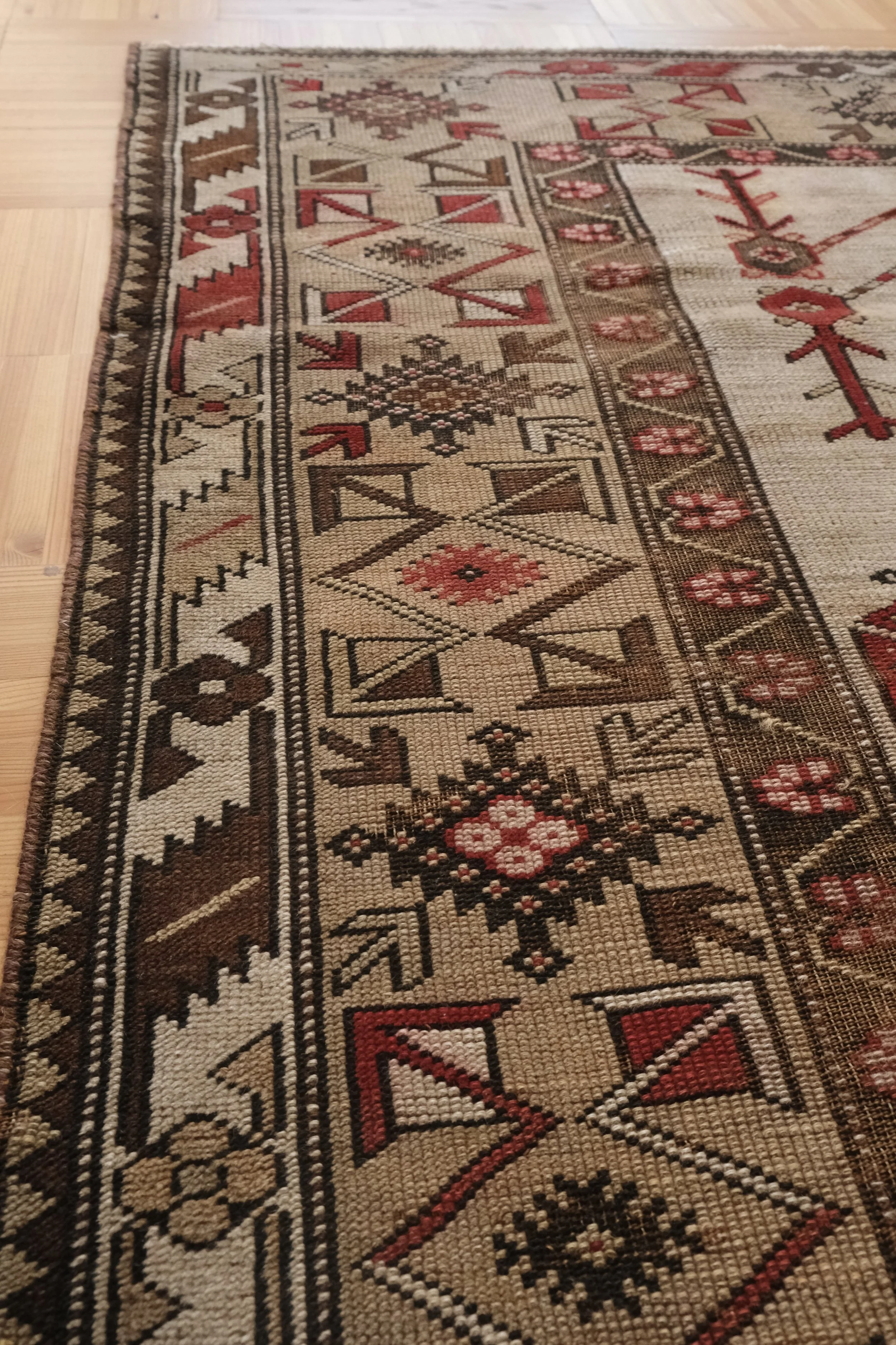 geometric rugs