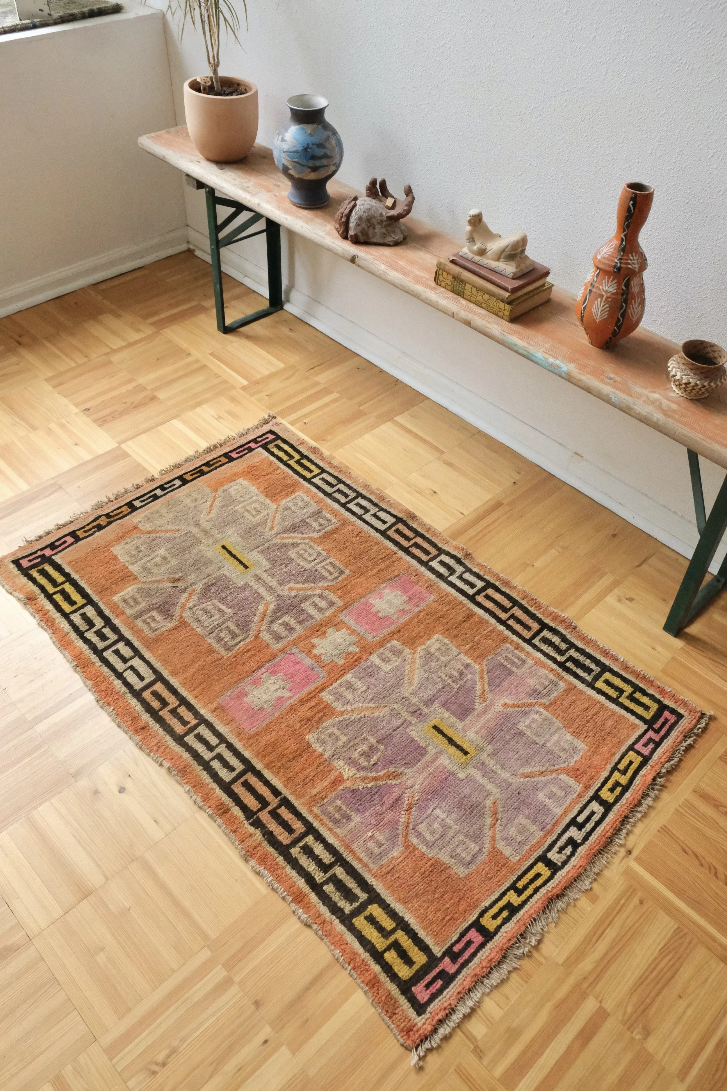 vintage and antique home decor