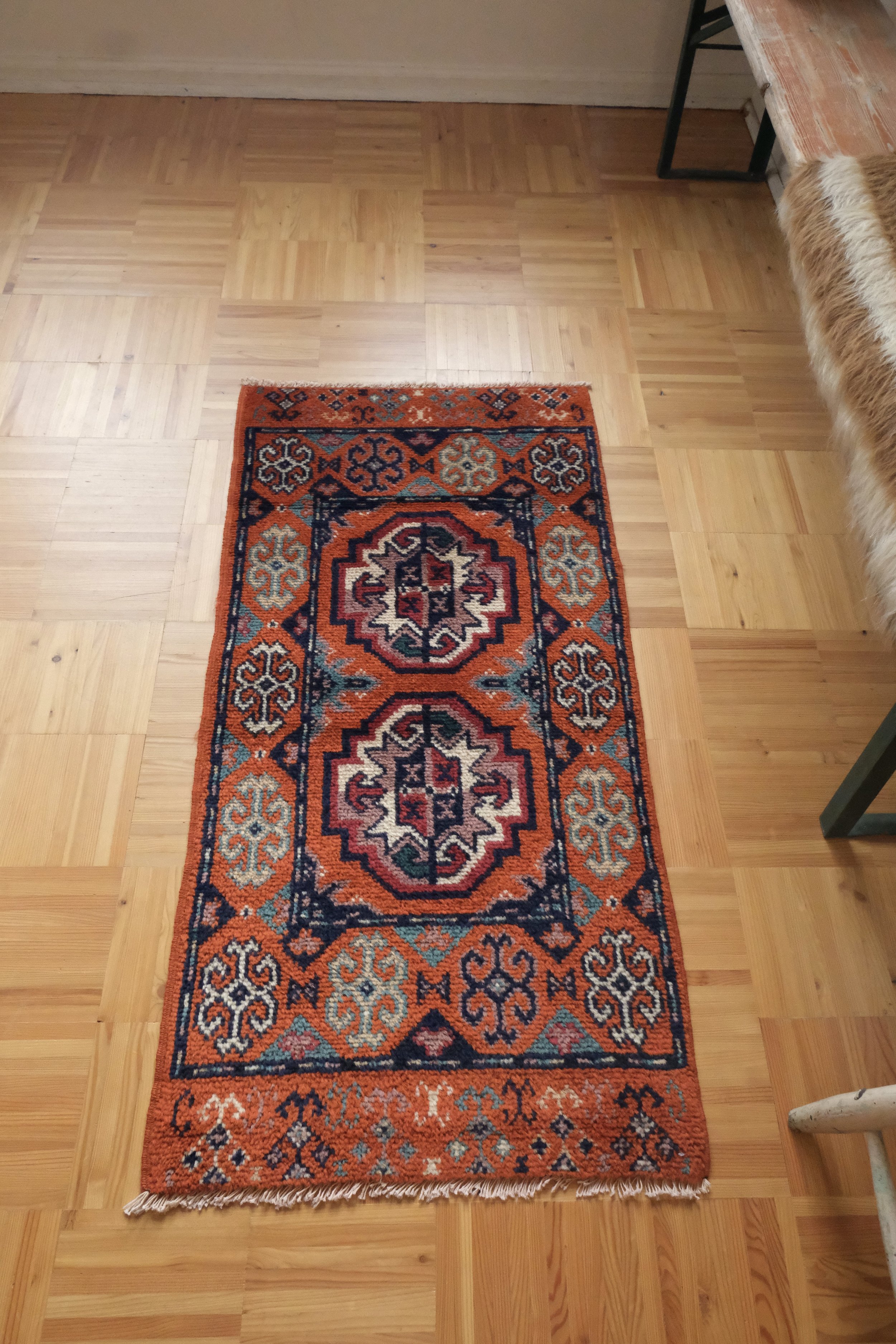 vintage and antique homewares and decor