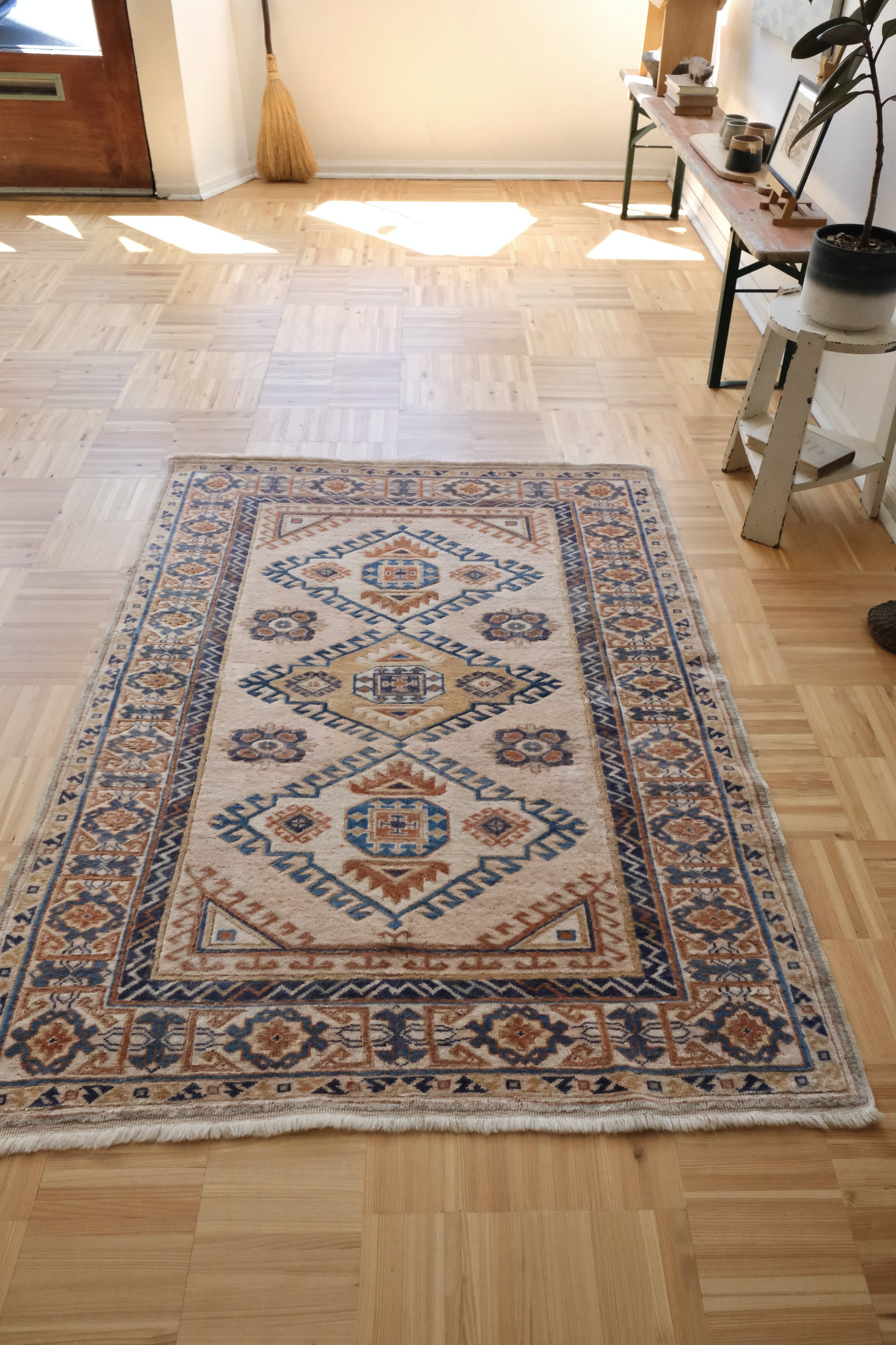 antique and vintage home decor