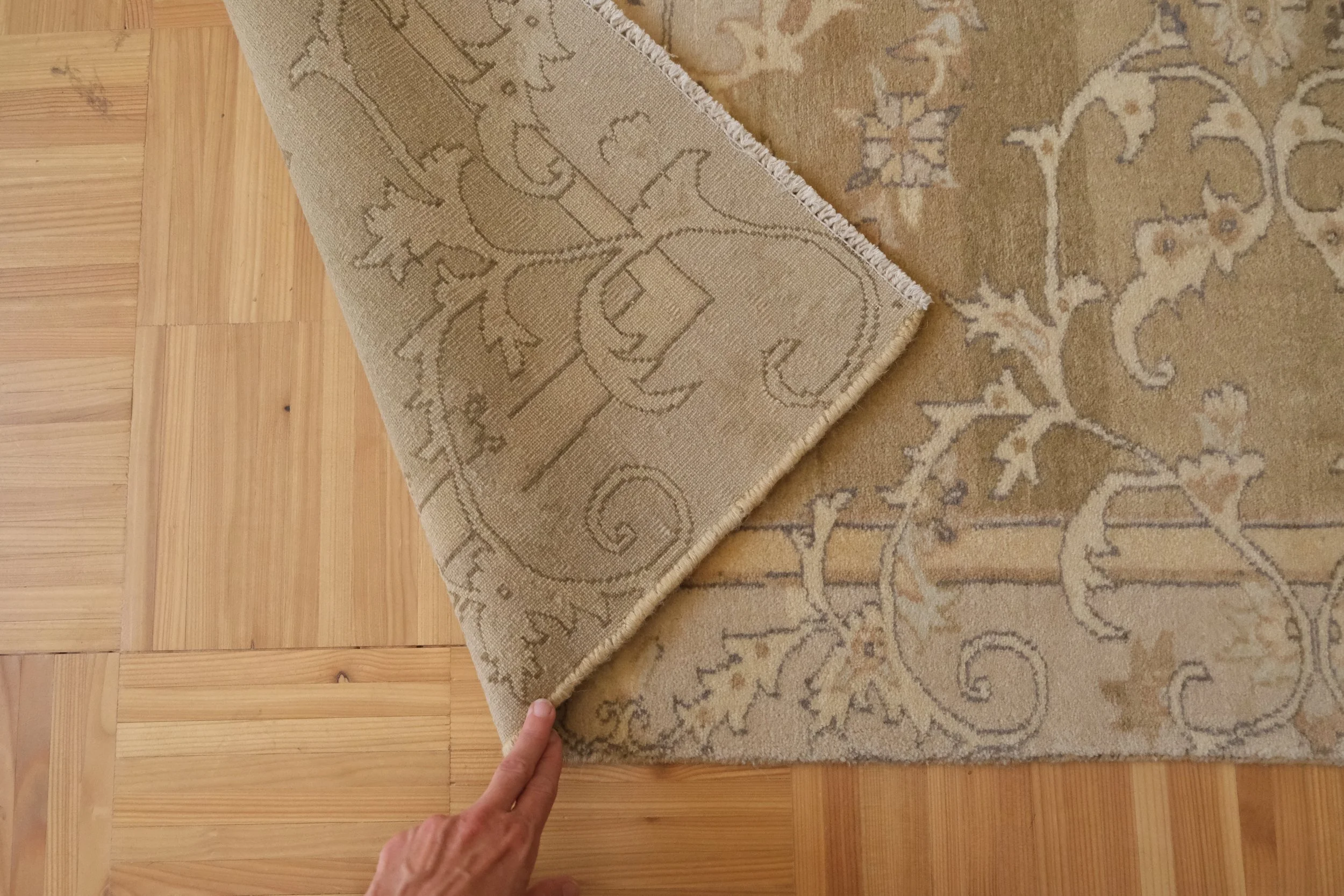 hand knotted wool