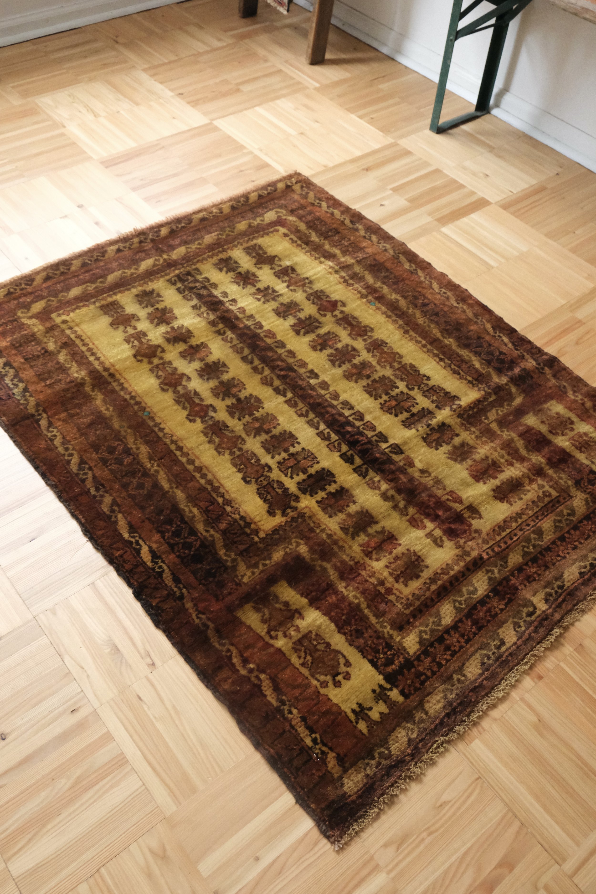 traditional prayer rug design