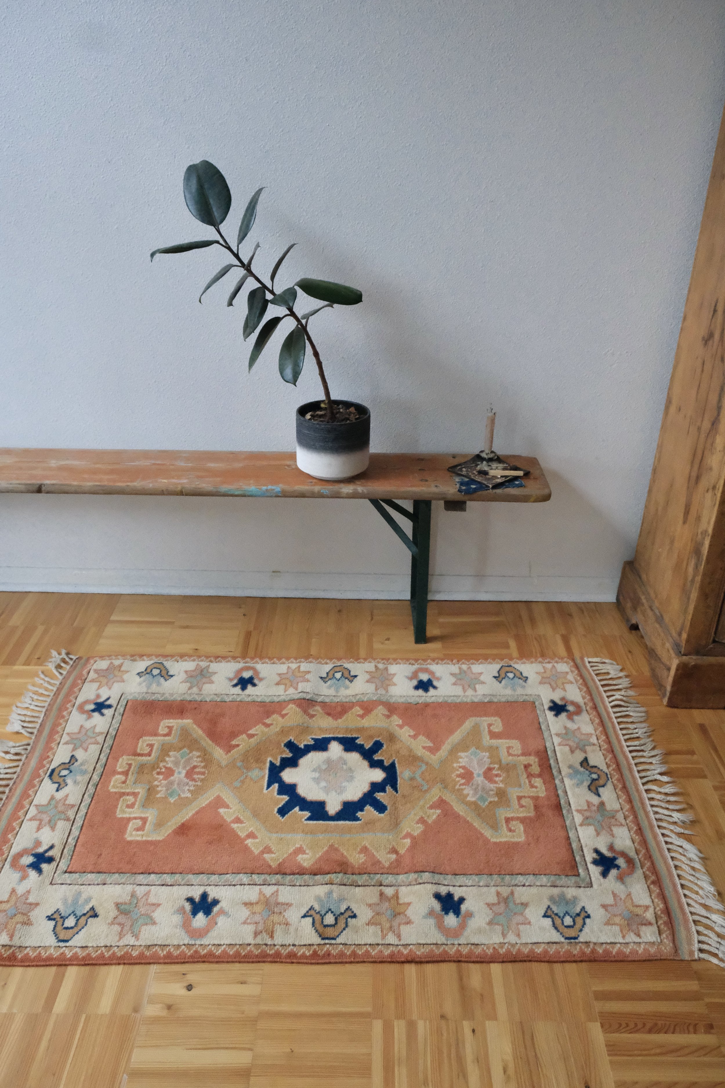 vintage and antique homewares and decor