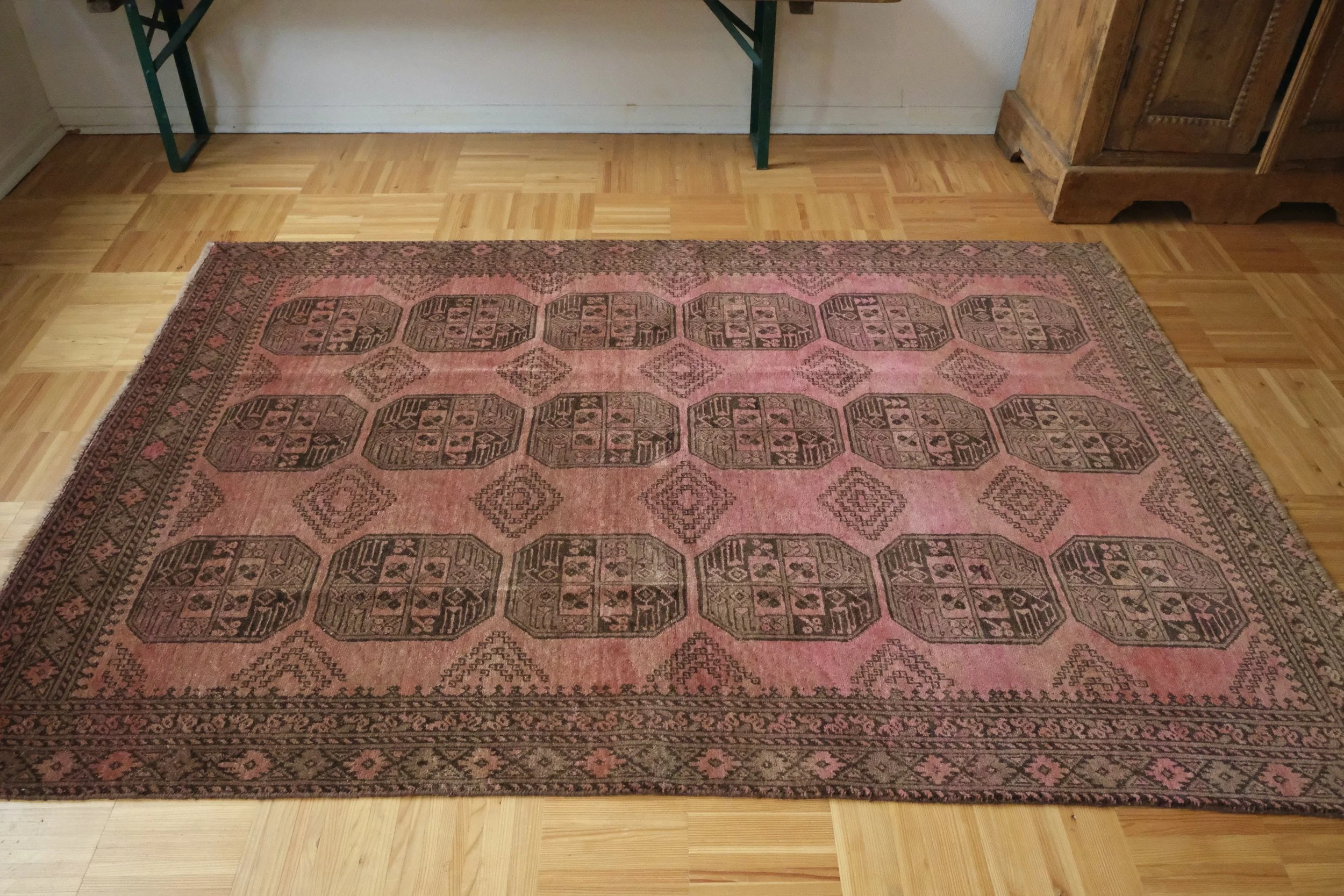 vintage and antique homewares and decor