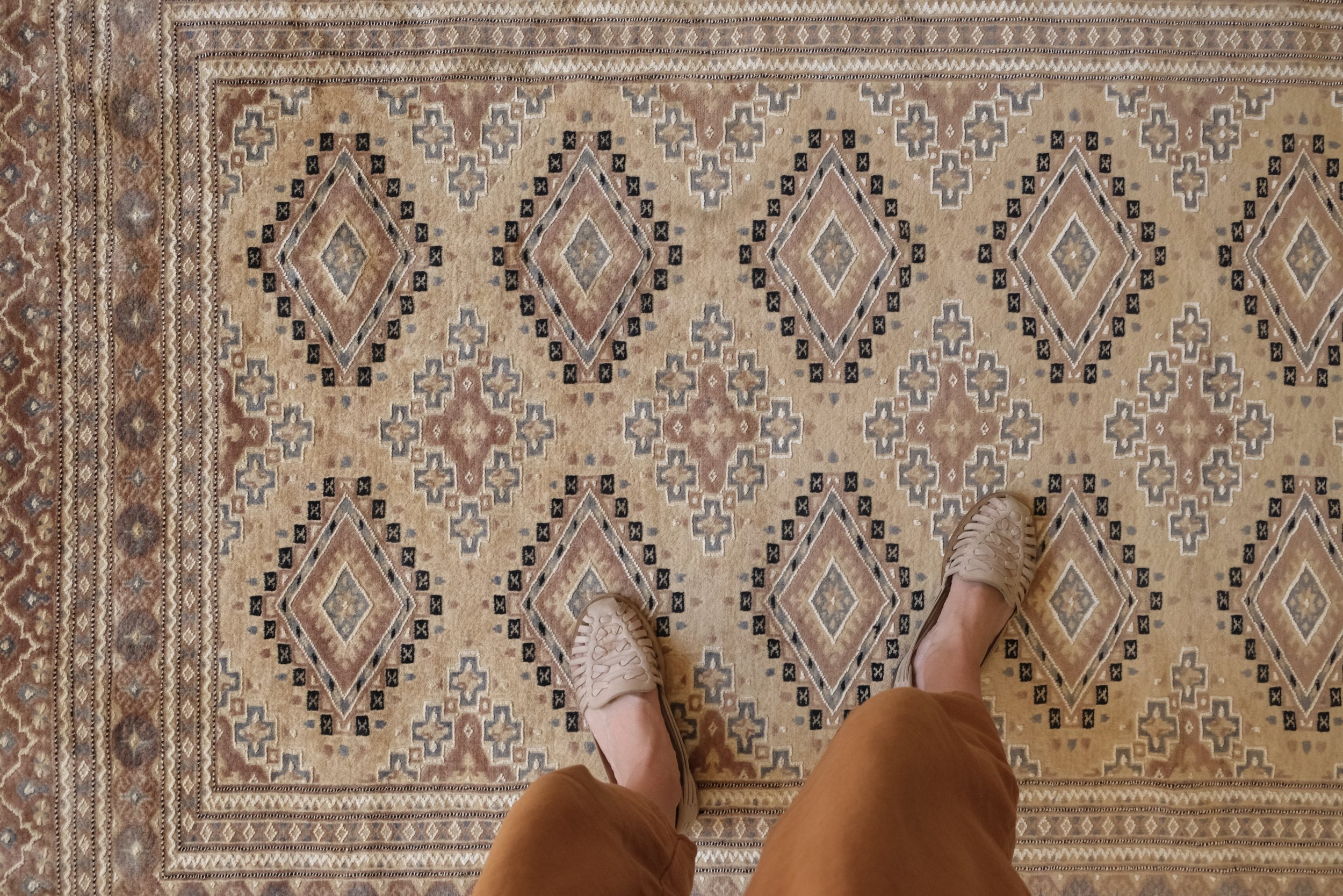 vintage and antique home decor