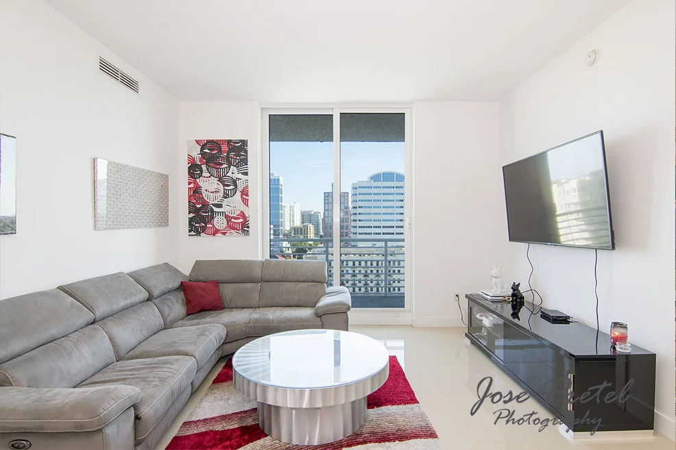 High Resolution Listing Photos - Living Room