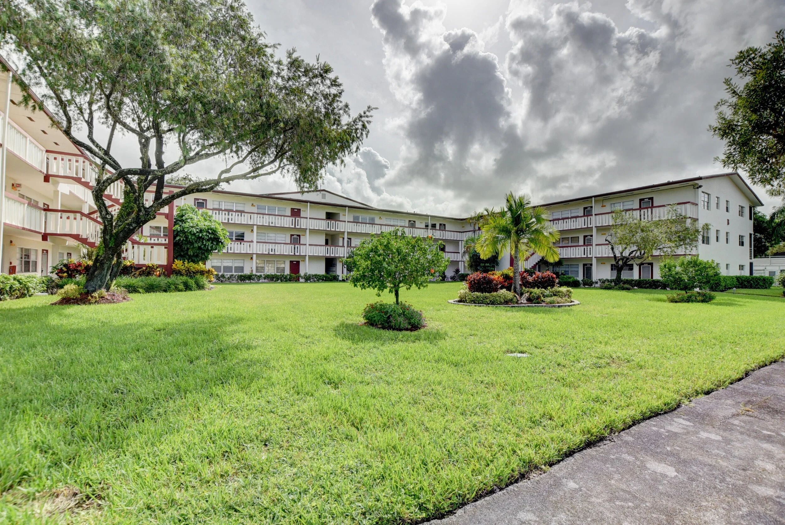 Sophia Lee -  Listing Photos 2 Units 