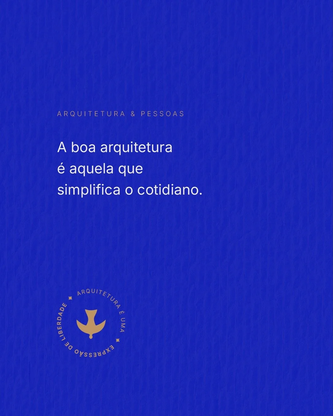 Acreditamos que a boa arquitetura habita na fluidez. &Eacute; a exatid&atilde;o silenciosa das nossas escolhas que molda projetos eficientes e vers&aacute;teis, onde o aproveitamento inteligente encontra a funcionalidade para transformar a rotina em 