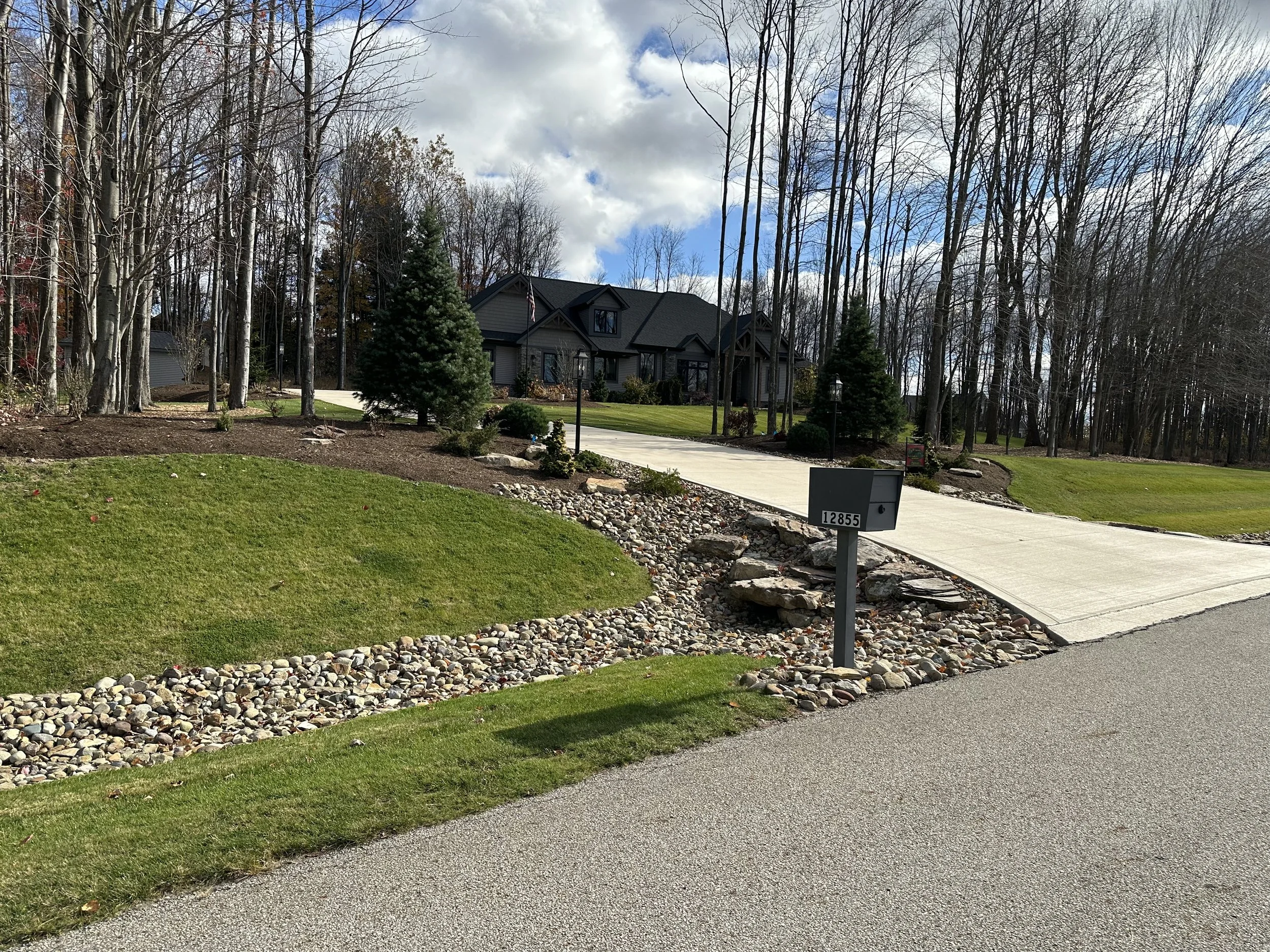 Tallow Tree - A Rural Oasis