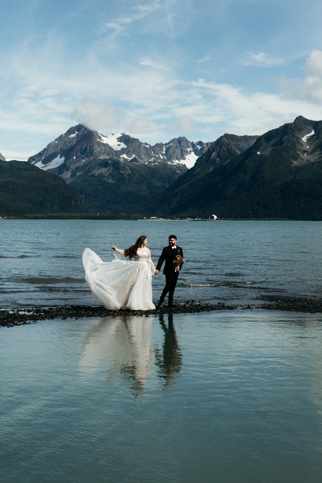 millers-landing-wedding-in-alaska28.jpg