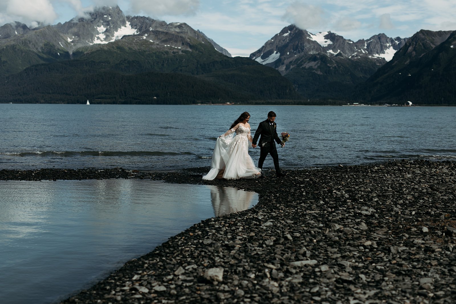 millers-landing-wedding-in-alaska30.jpg