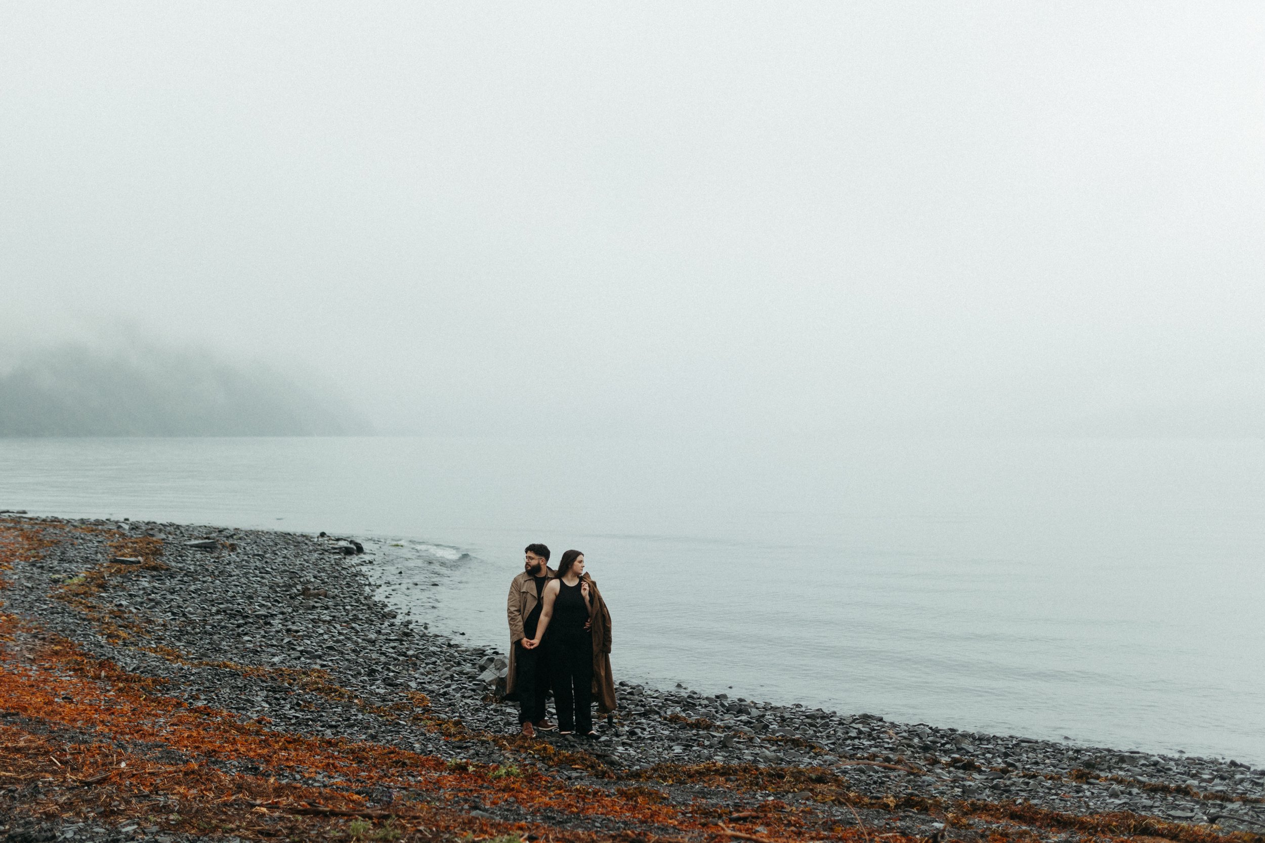 alaska oceanside beach campfire romantic artistic couples photography