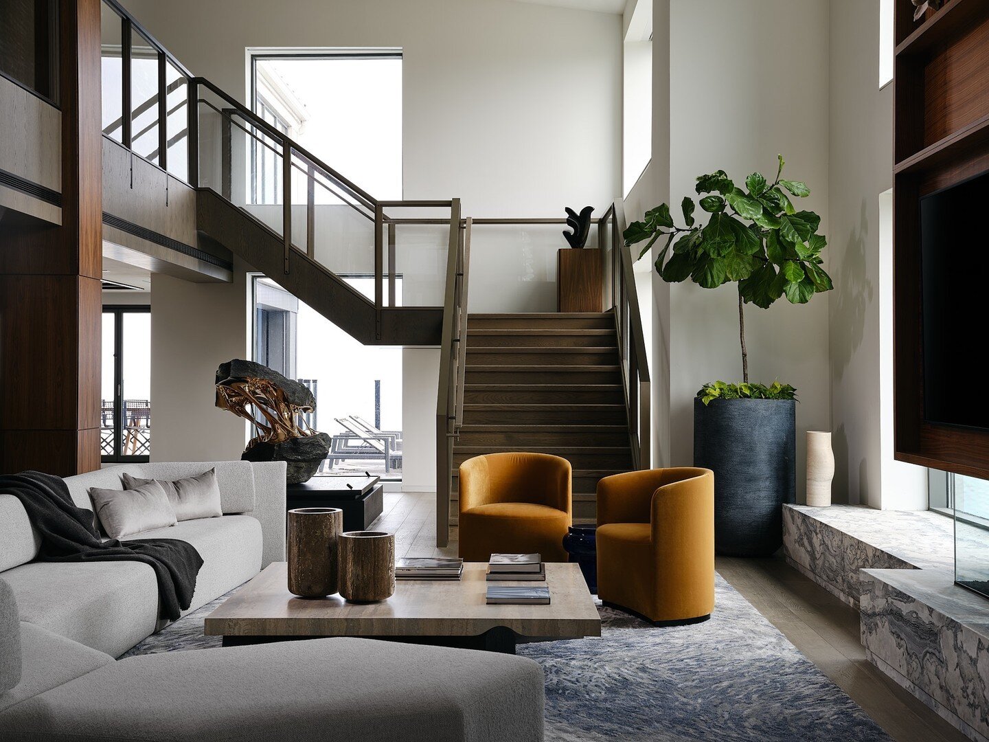 The space is generously furnished with the owner&rsquo;s large collection of art, bringing craftsmanship to the forefront of the design, and the heart of the home. 

______
Niagara On The Lake Residence
Photo: @2spacephoto
Millwork: Dekker stairs 
