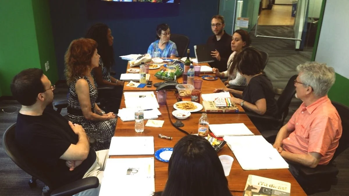 ¡Lunes Lunático!: free open-level informal Spanish conversation workshop