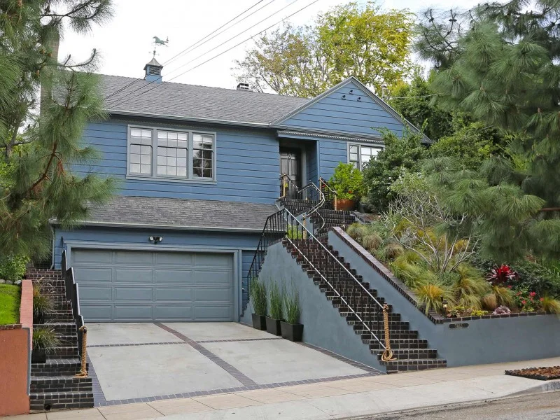 Leah-Lail_Los-Angeles_Real-Estate_properties_for-sale_real-estate-agent_franklin-avenue_5-800x600.jpg