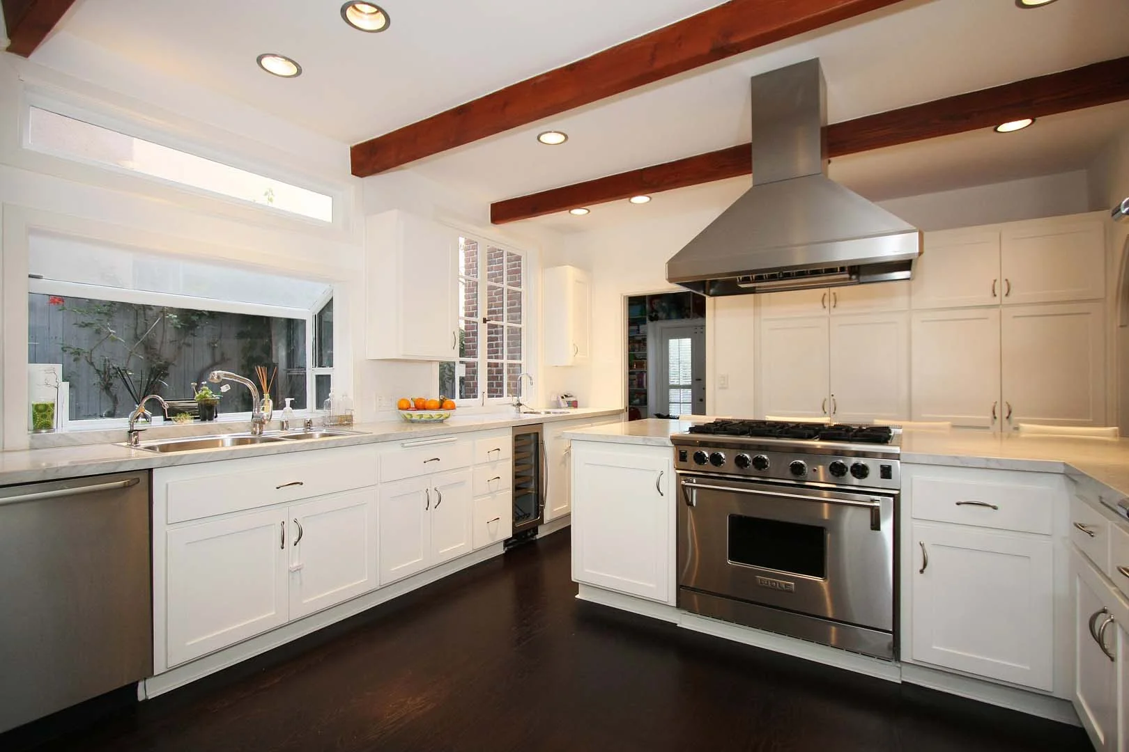 PlymouthKitchenHiRes.jpg