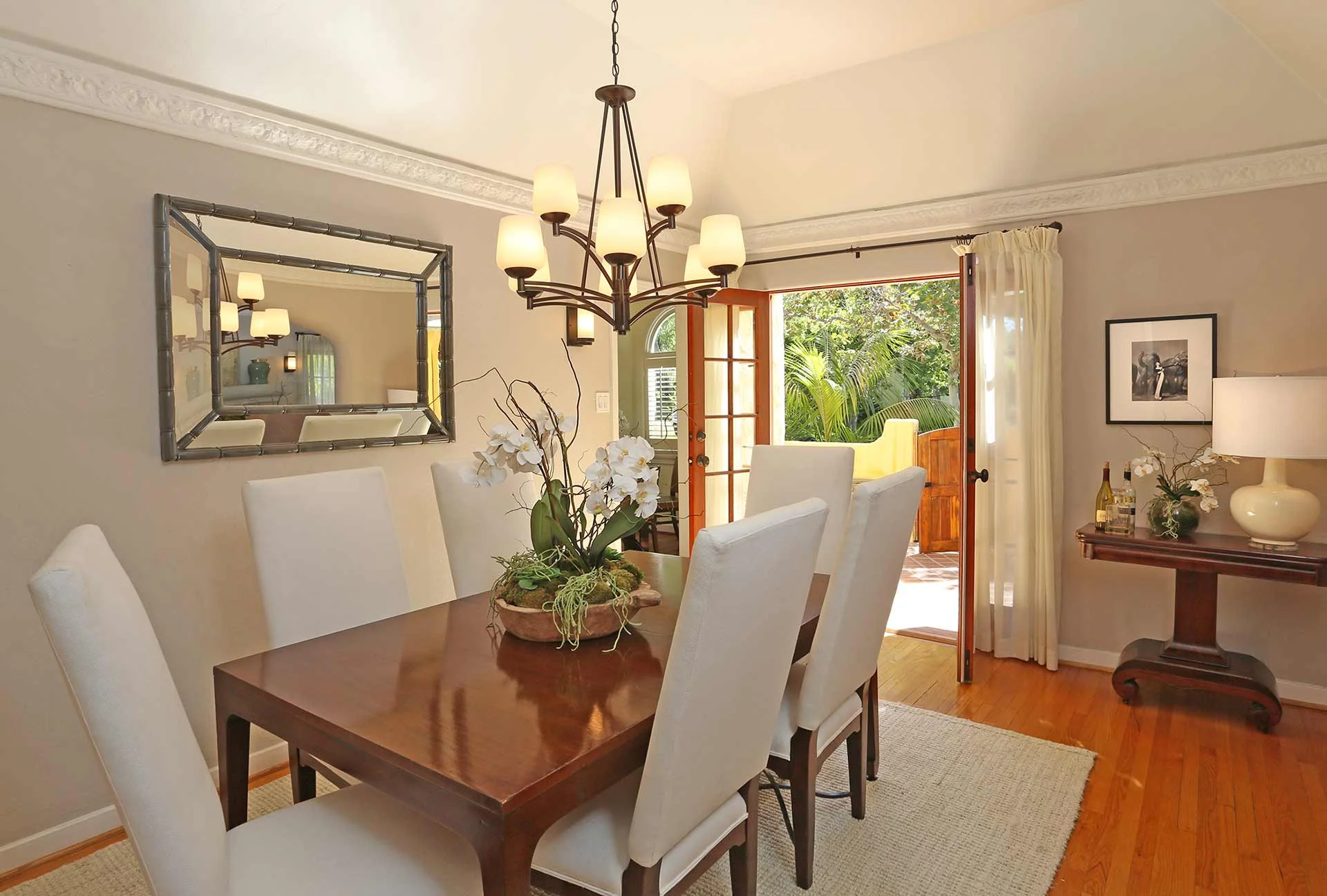 Leah-Lail_Los-Angeles_Real-Estate_properties_for-sale_real-estate-agent_la-jolla_2.jpg