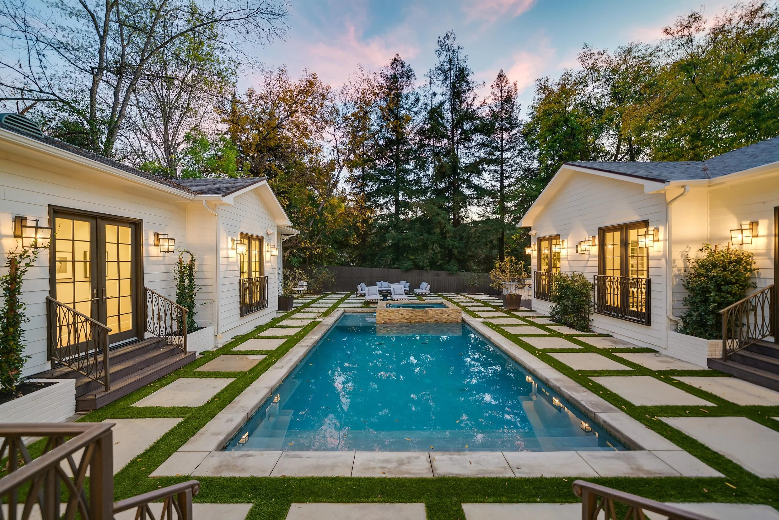 11902 Laurel Hills - Studio City