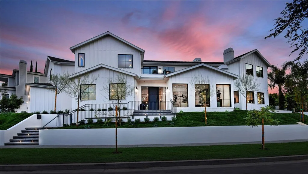 13800 Davana Terrace - Sherman Oaks