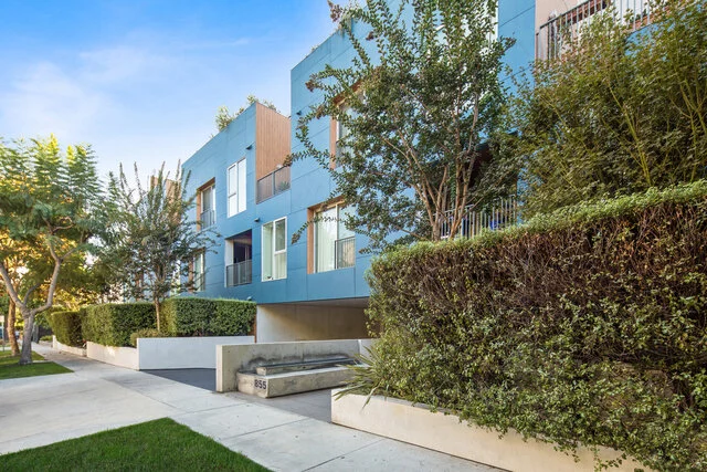 855 N Croft Ave, #207 - West Hollywood