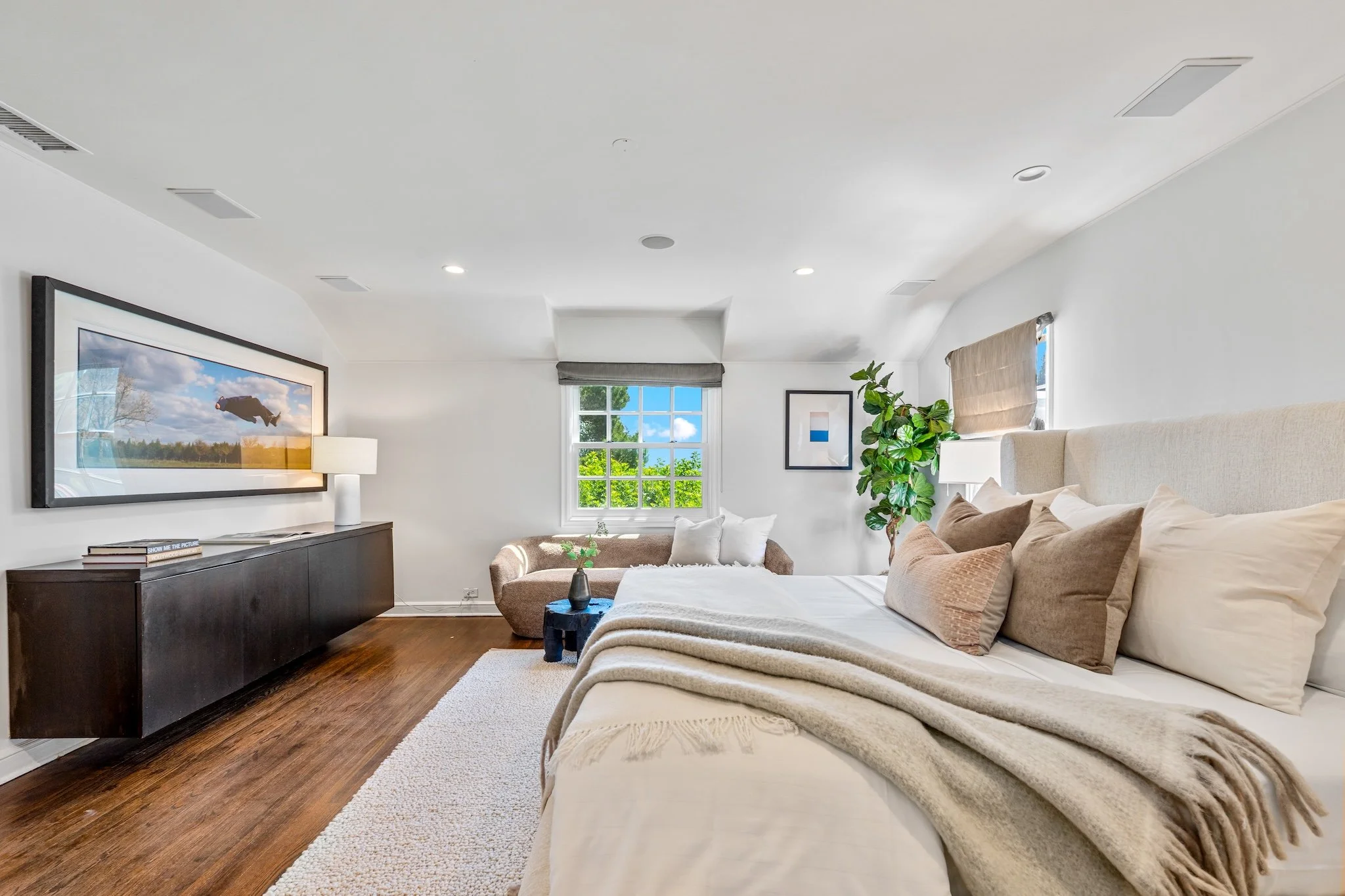 8023 Hemet Dr-24.jpg
