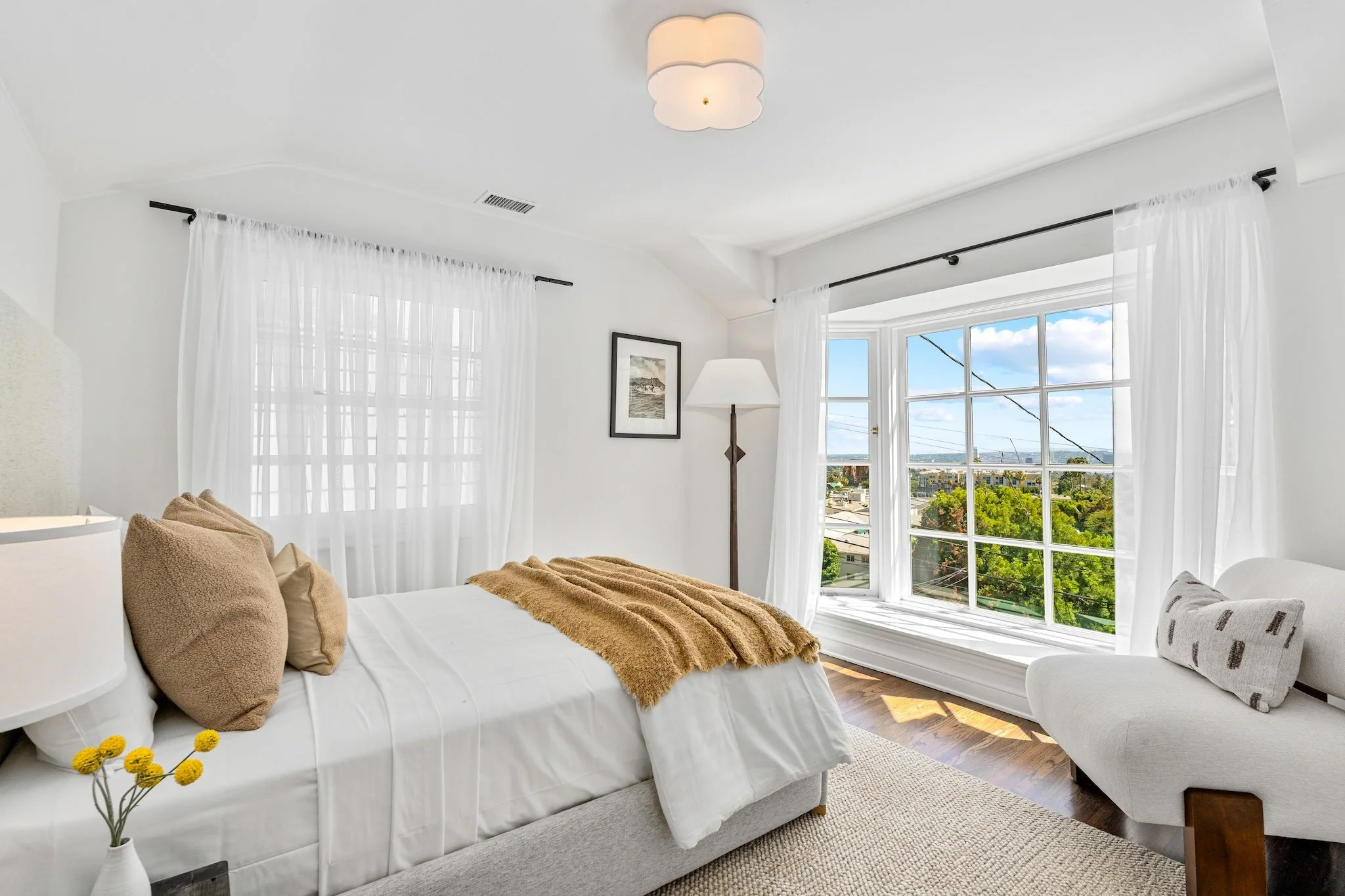 8023 Hemet Dr-32.jpg
