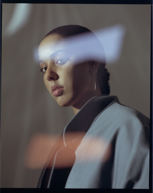 Video: Grace Carter - 'Saving Grace' 