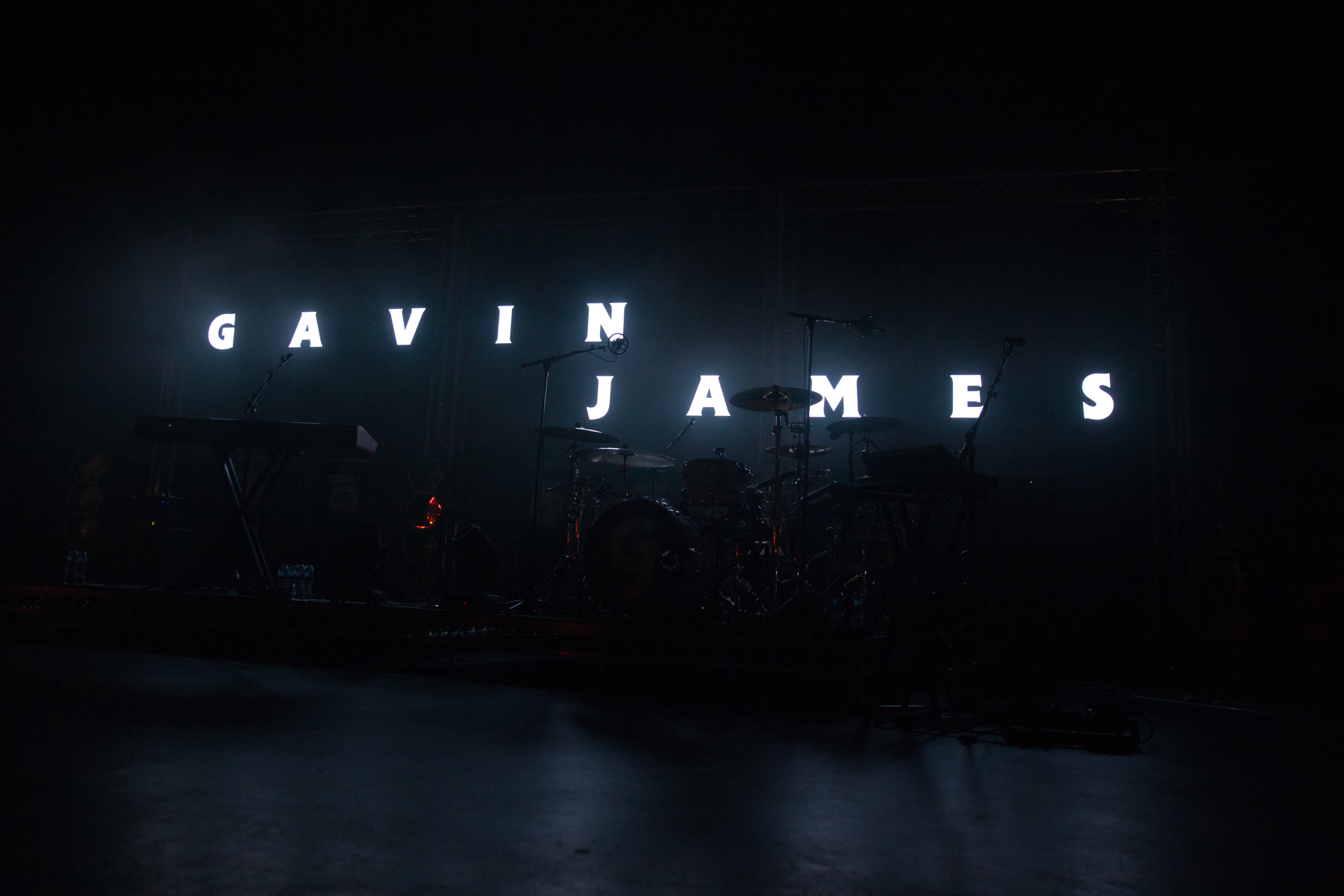 gavin-james---o2-shepherds-bush-empire---09062018---london_28858294268_o.jpg