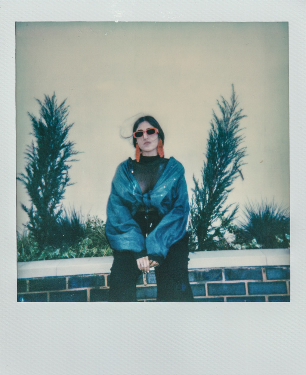 Joan Thiele - TGE 2018 - Polaroid - Ant Adams-1.jpg