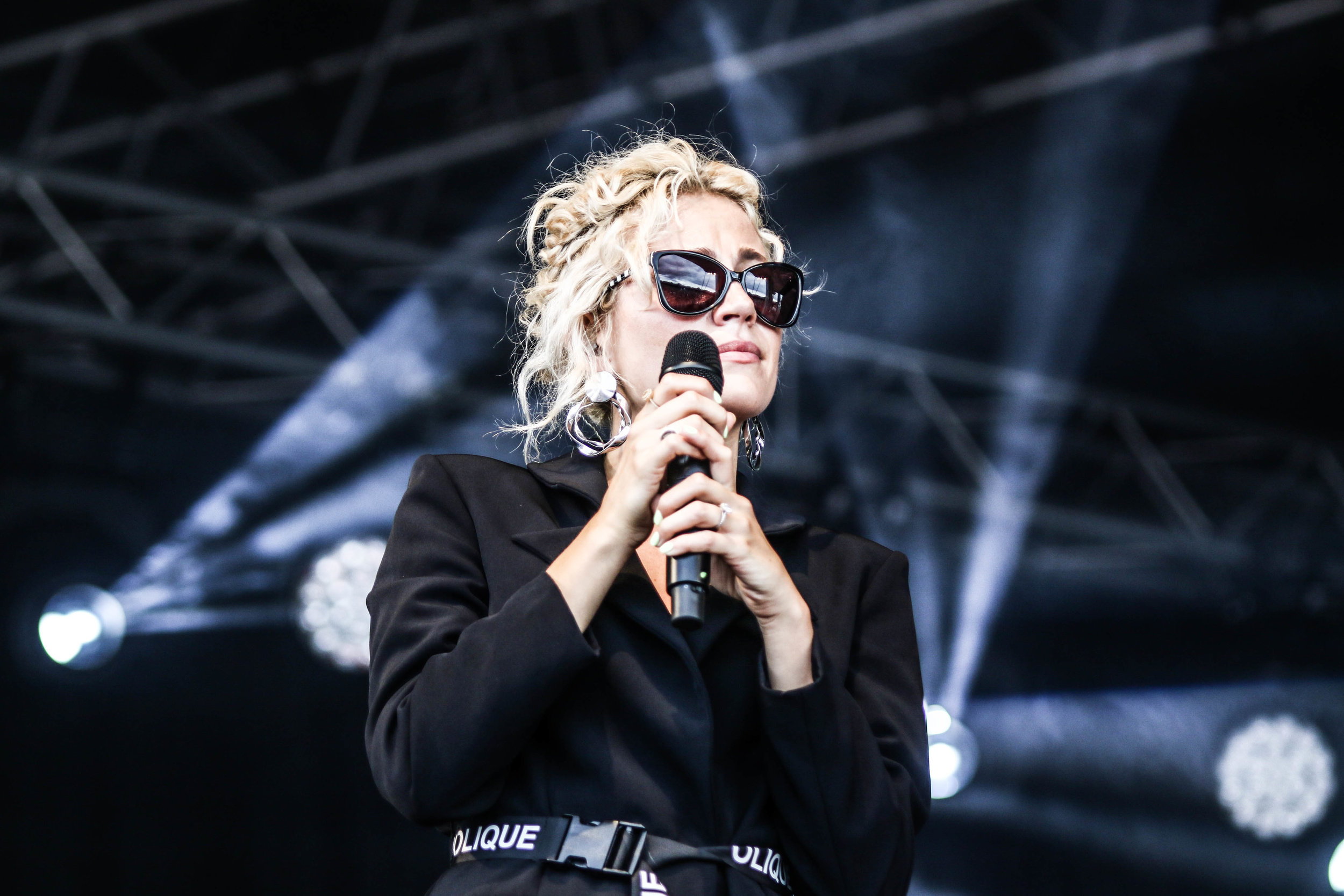 Pixie Lott - Bents Park - 08-07-18 - South Tyneside Festival-11.jpg