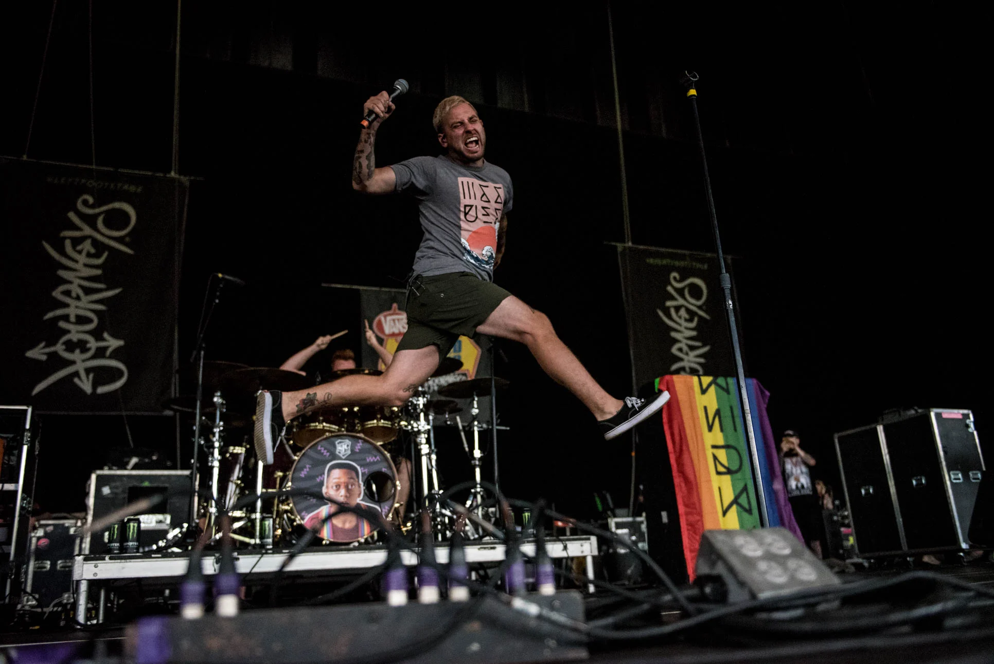 Issues-Xfinity Theatre-7-15-18- Hartford 1.jpg