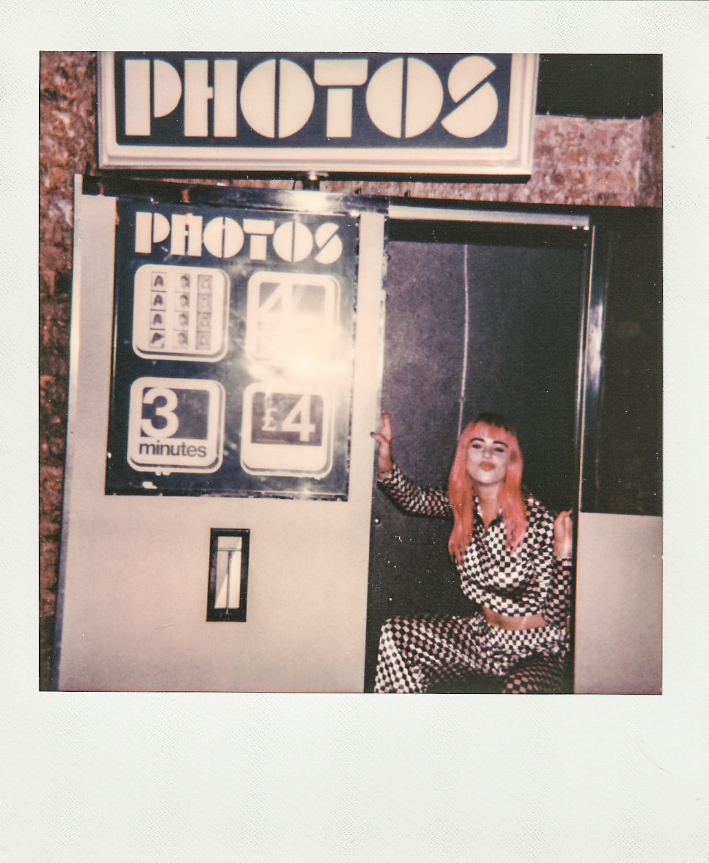 Girli Polaroid Finals - The Old Blue Last - 26.07.2018 -  Ant Adams-2.jpg