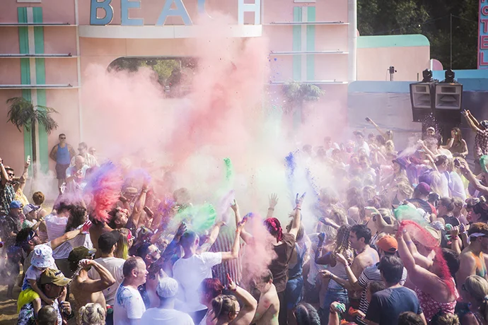 paint fight.jpg