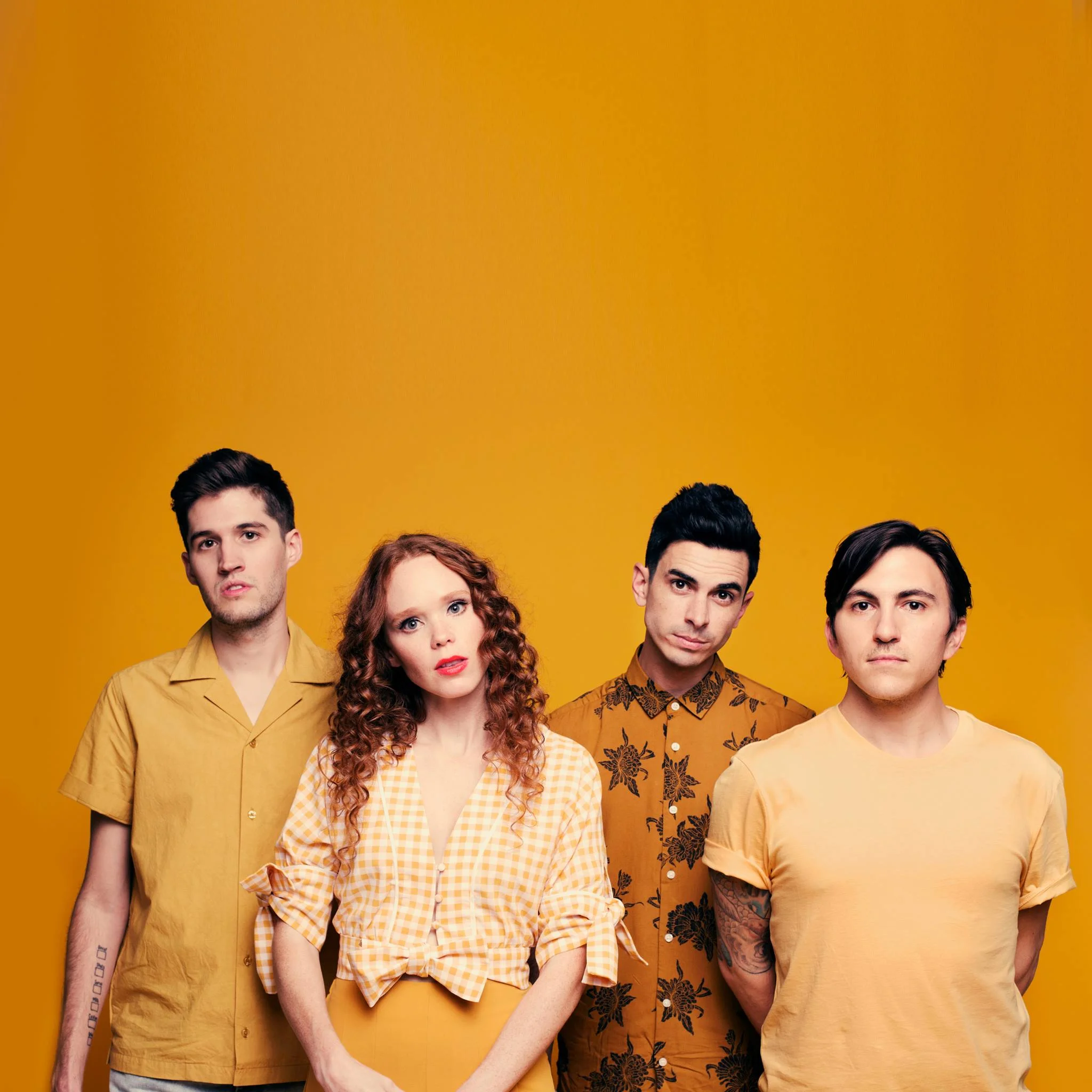 Royal Teeth - 'Never Gonna Quit'