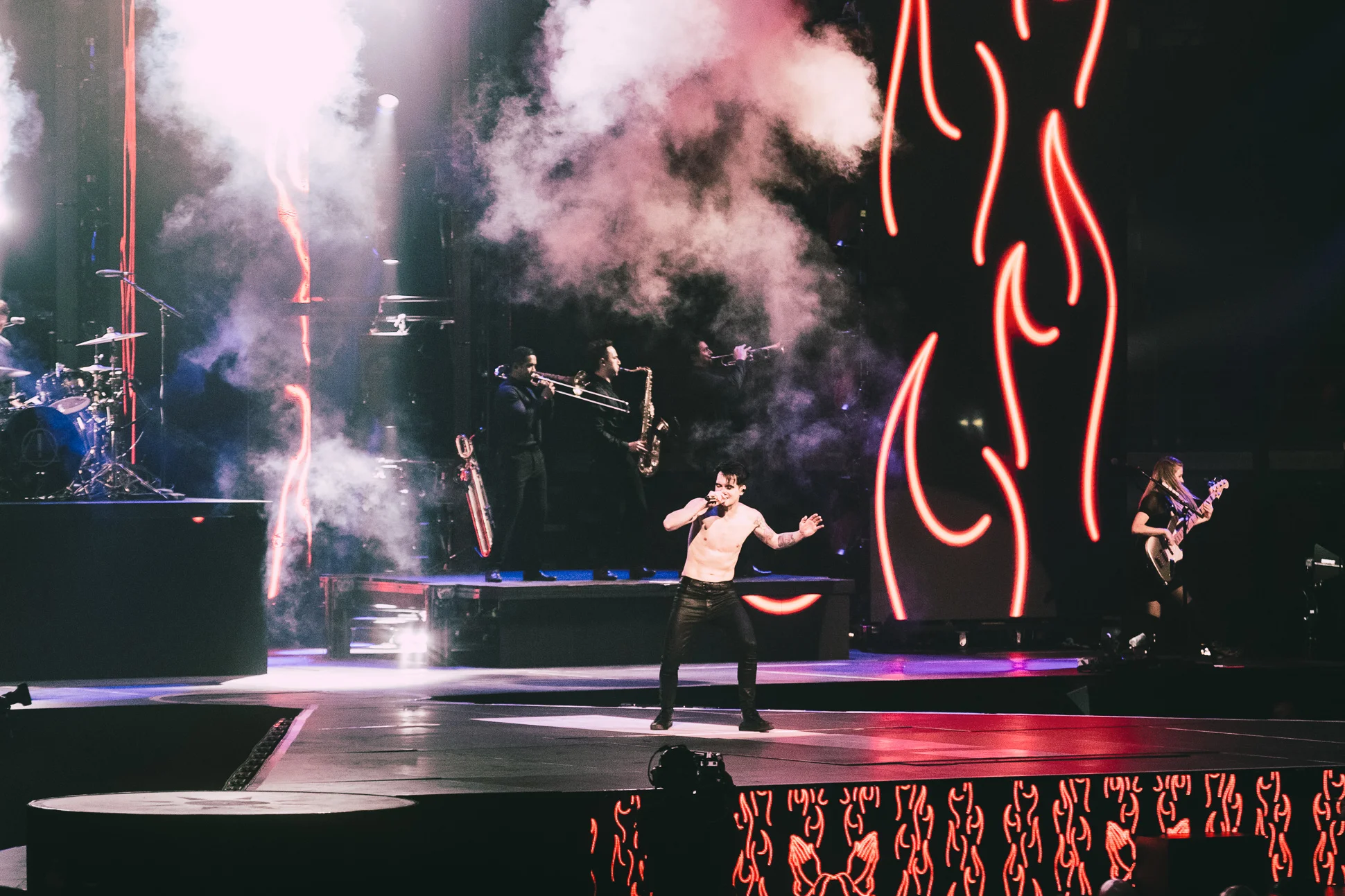 PanicAtTheDisco-RogersArena-11-08-2018-Vancouver-19.jpg