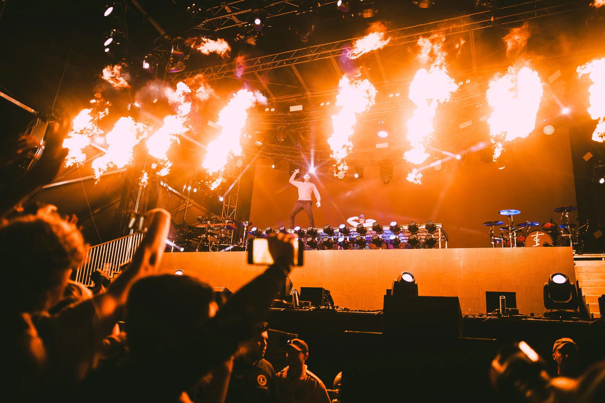 Chainsmokers-SeattleCentre-31-08-2018-Bumbershoot-04.jpg