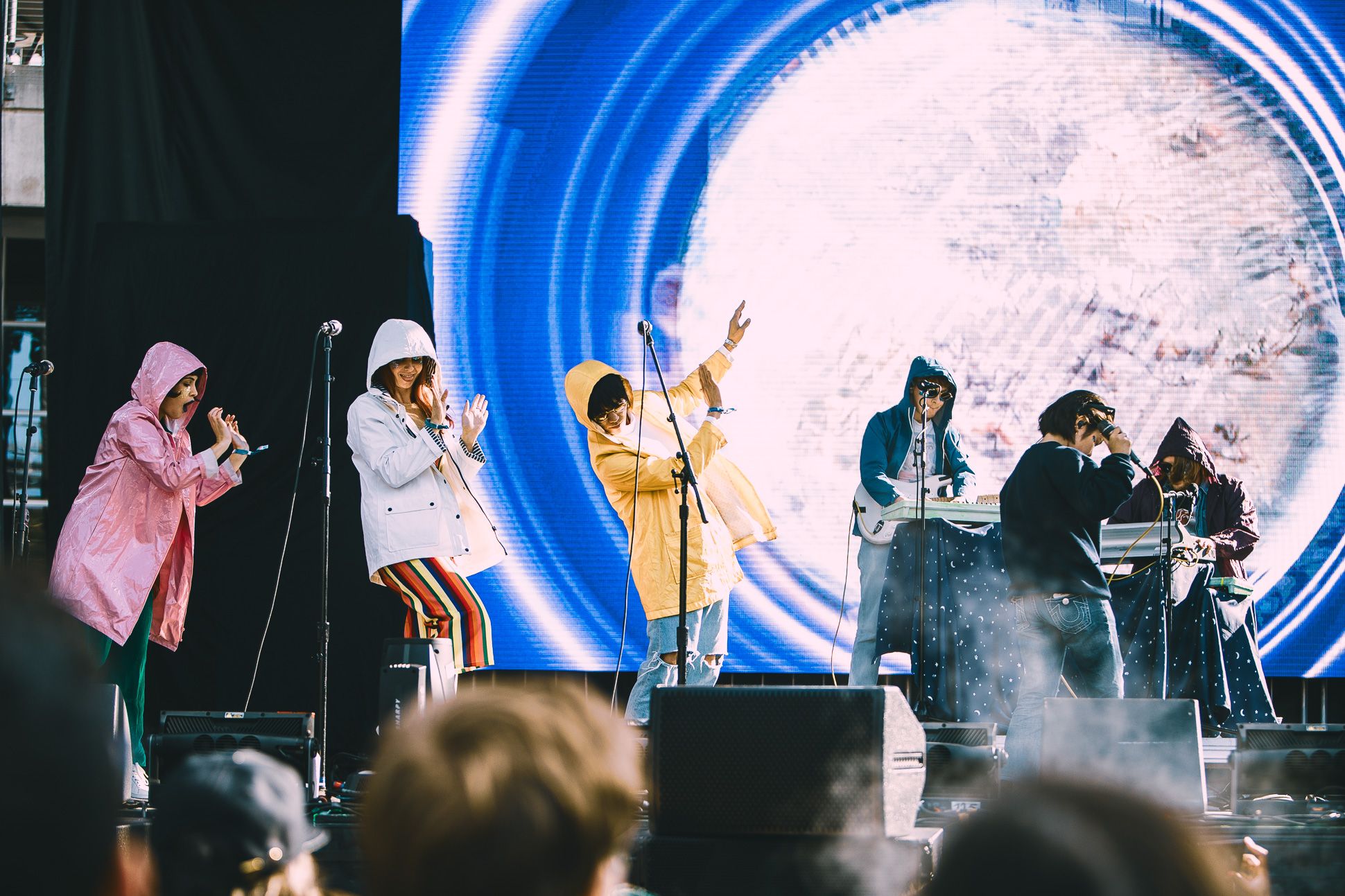 Superorganism-SeattleCentre-01-09-2018-Bumbershoot-01.jpg