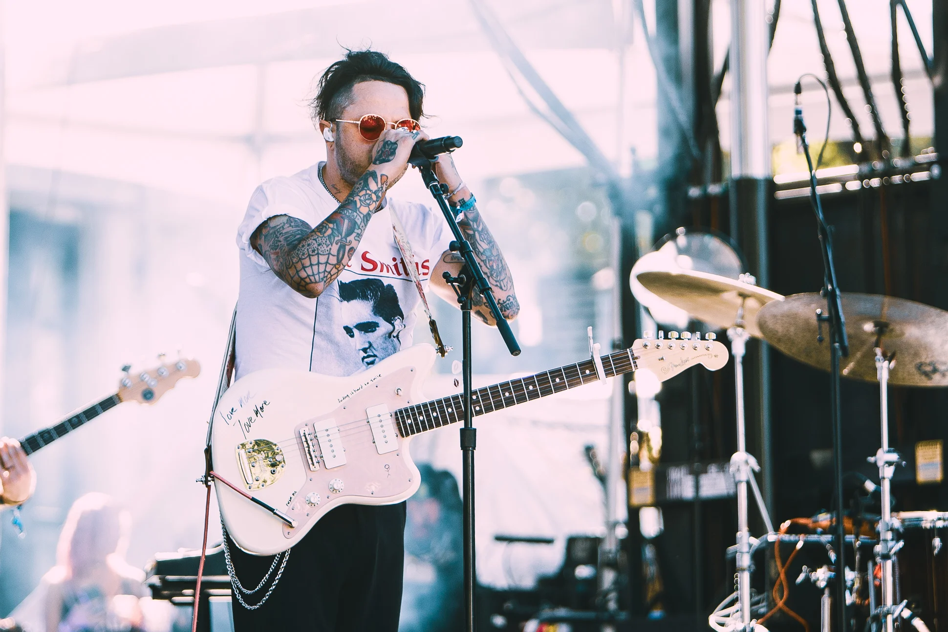 lovelytheband-SeattleCentre-02-09-2018-Bumbershoot-11.jpg