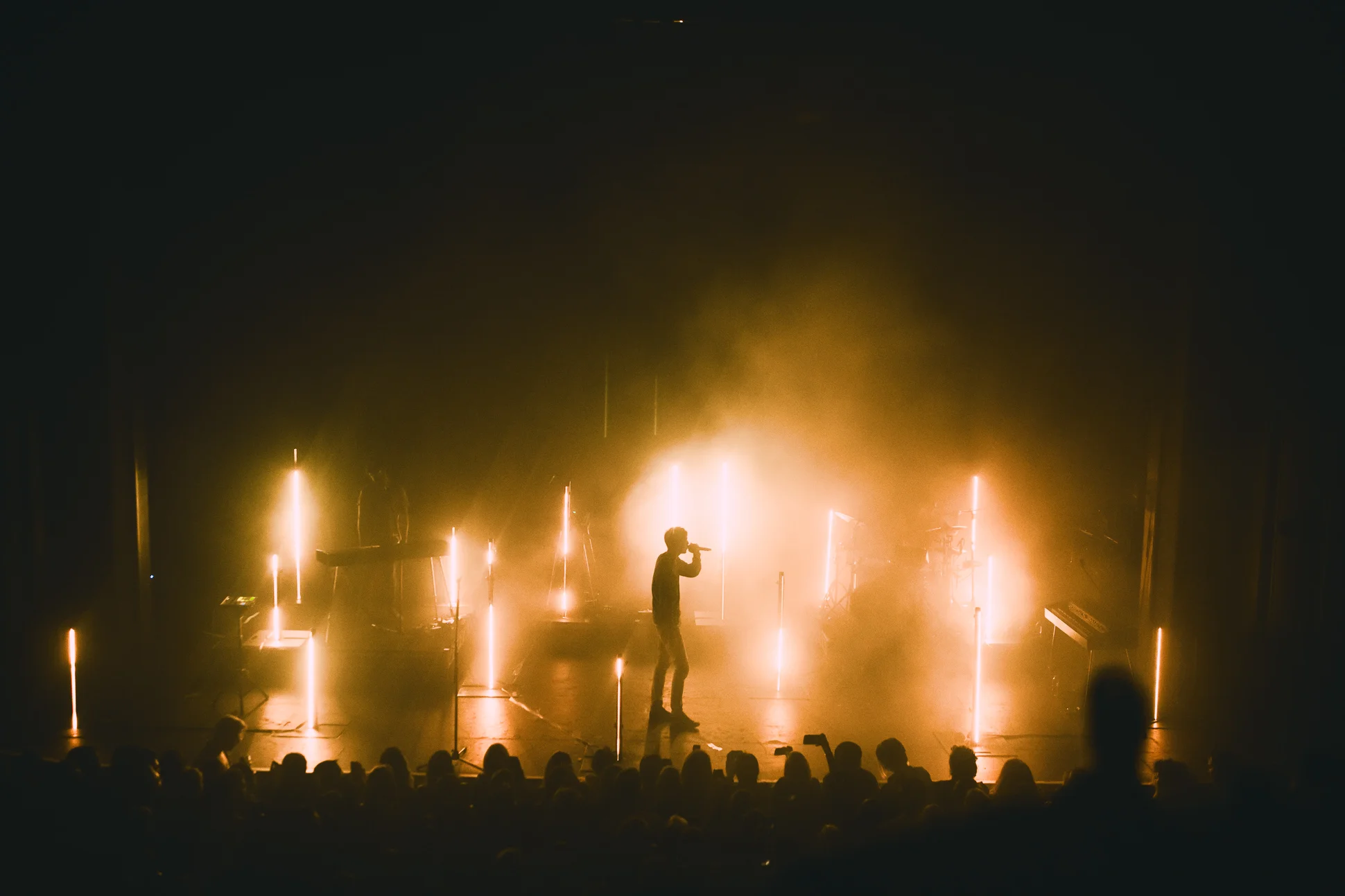 EDEN-VogueTheatre-02-10-2018-Vancouver-18.jpg