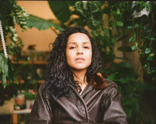 Eliza Shaddad - 'Just Goes To Show' 
