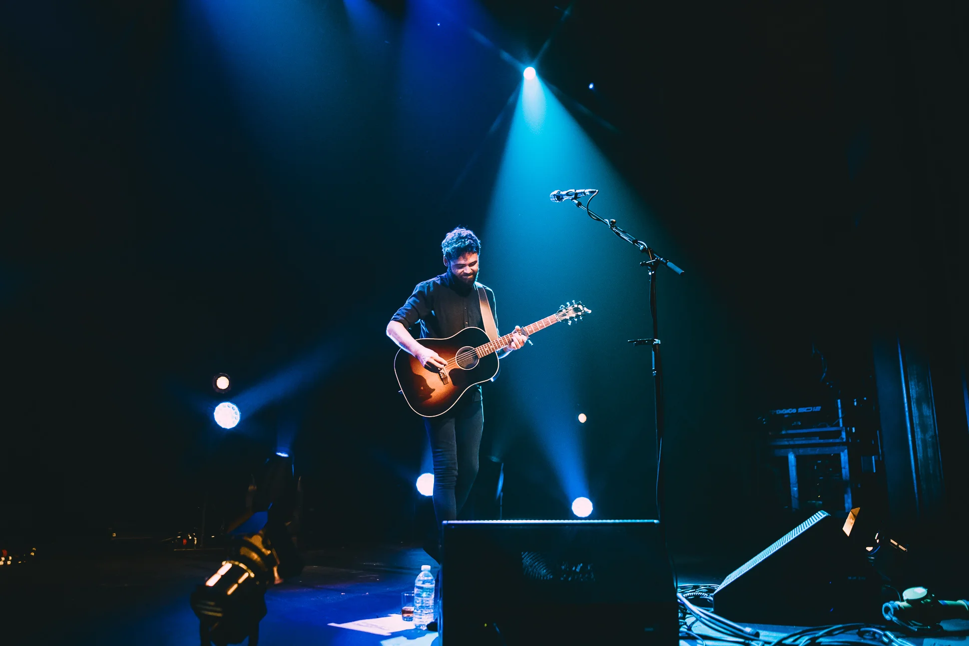 Passenger-VogueTheatre-30-10-2018-Vancouver-17.jpg