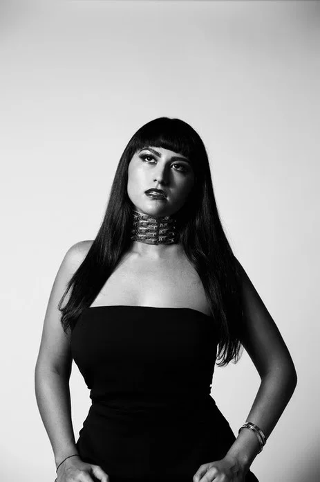 Niki Black - 'Hallelujah' 