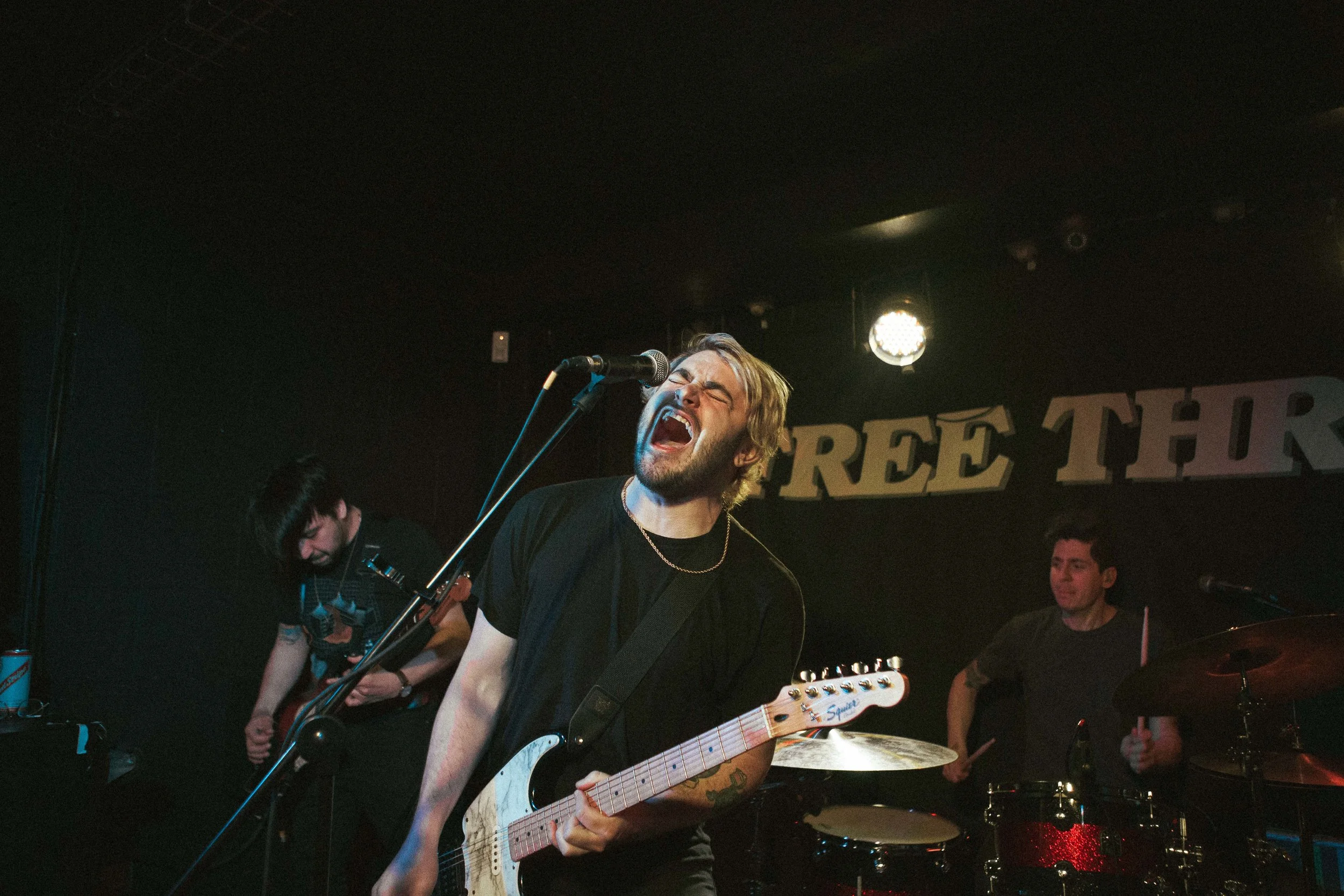 FREE THROW-LR-02336.JPG