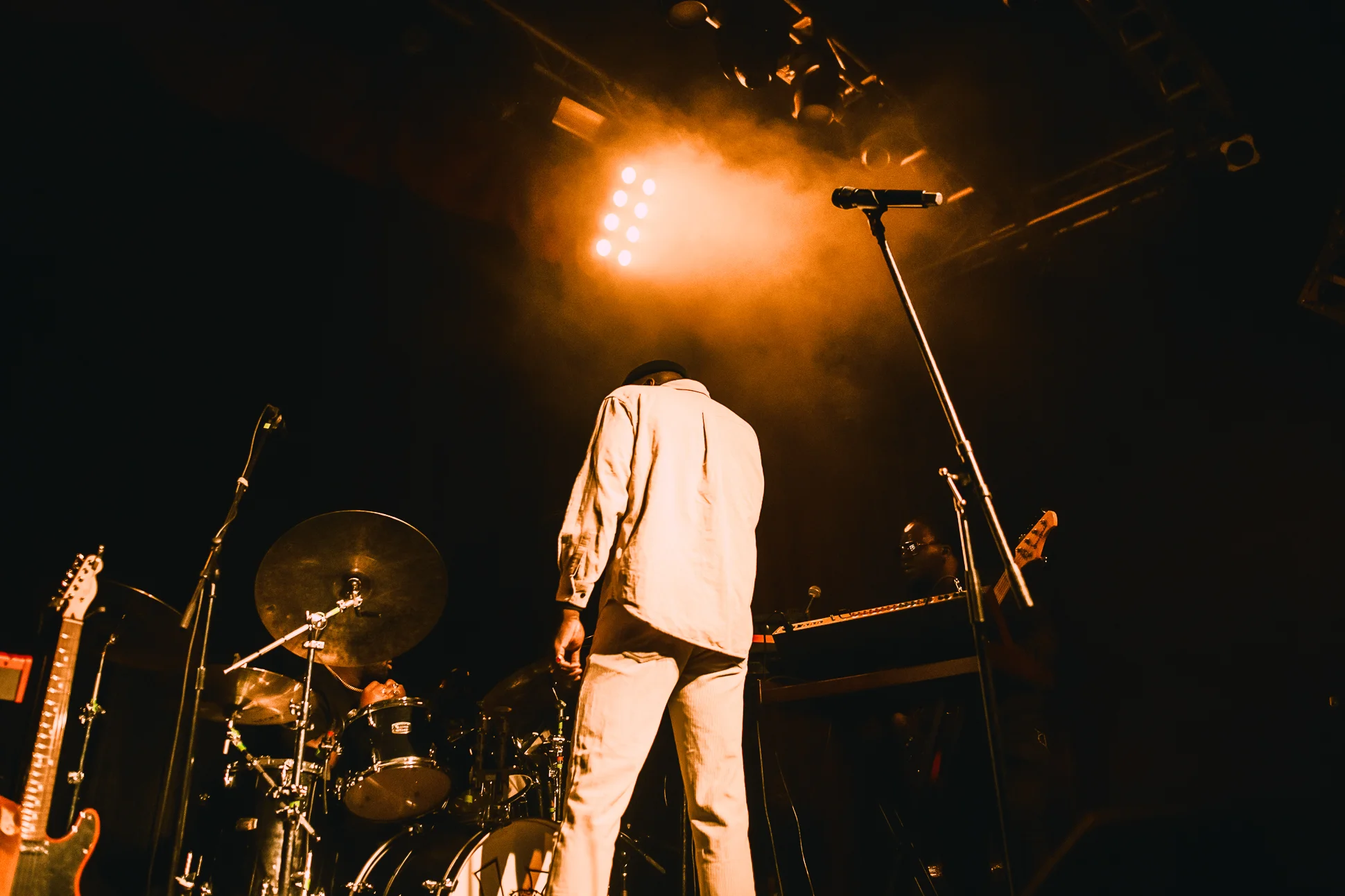 JacobBanks-VENUE-19-01-2019-Vancouver-08.jpg