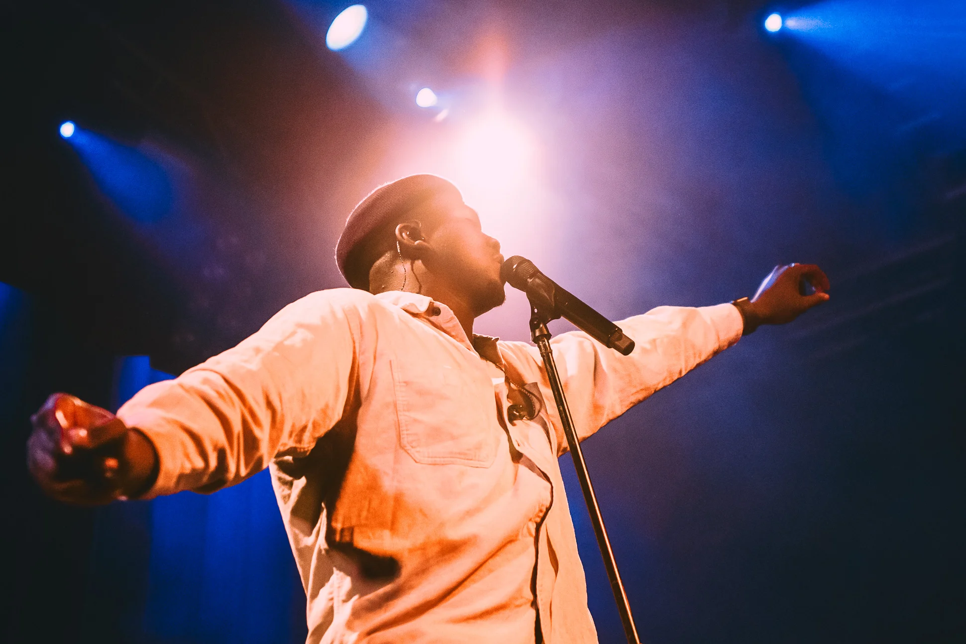JacobBanks-VENUE-19-01-2019-Vancouver-10.jpg