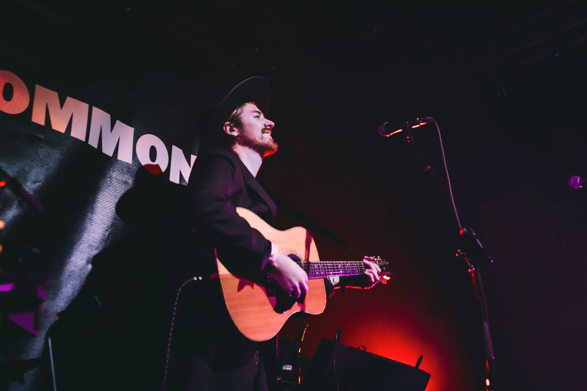 JamieNCommons-VENUE-19-01-2019-Vancouver-03.jpg