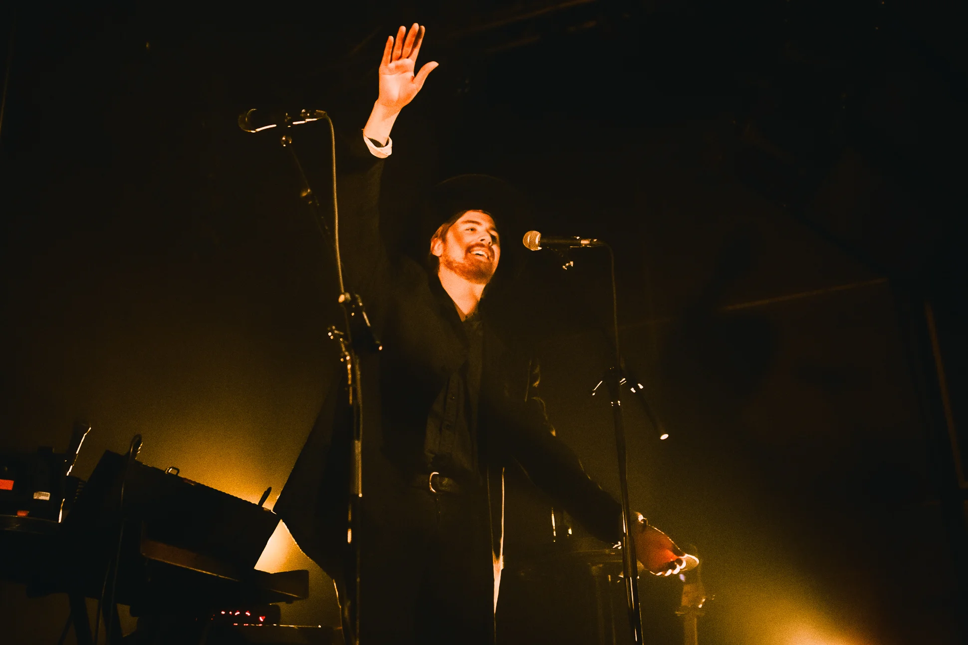 JamieNCommons-VENUE-19-01-2019-Vancouver-09.jpg
